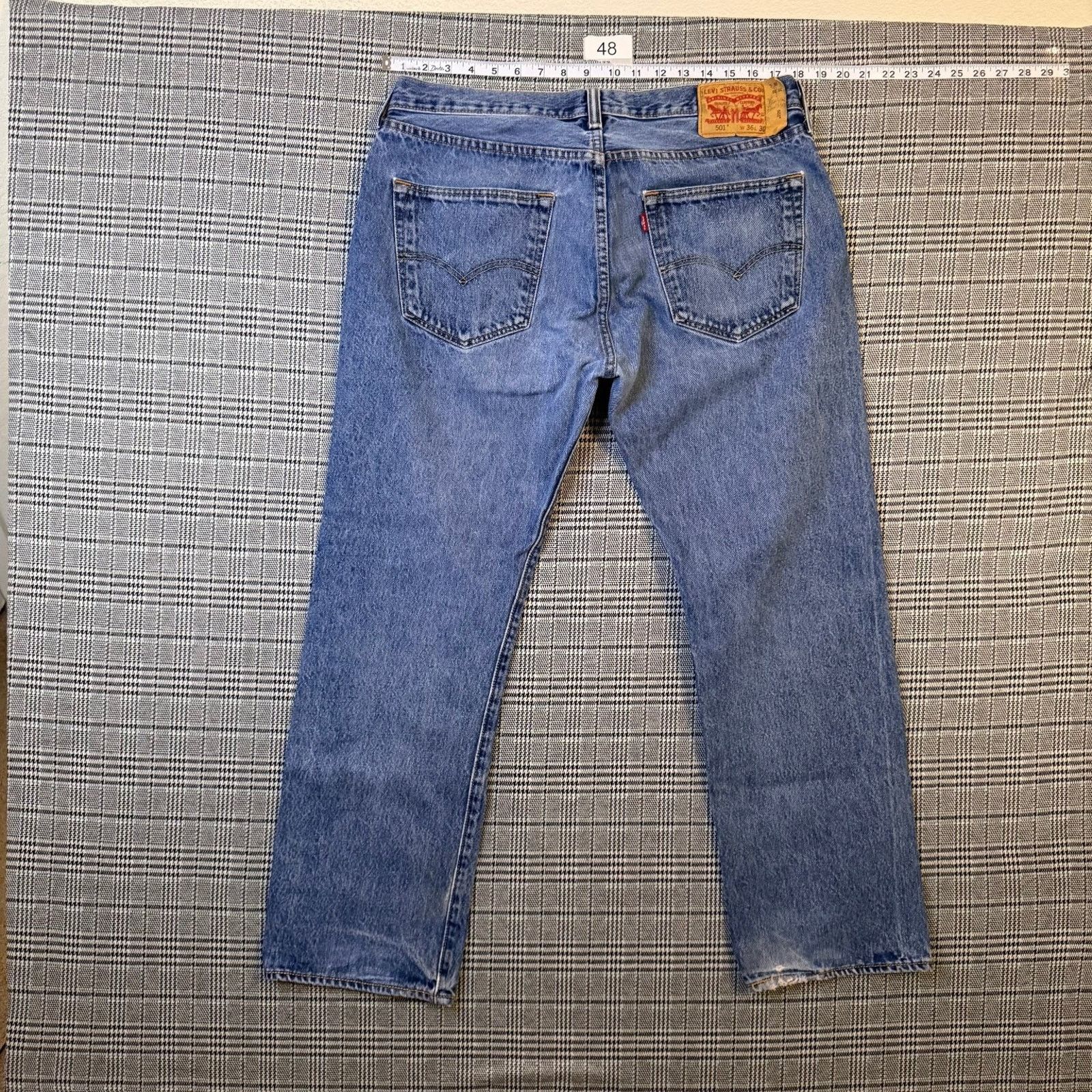 Levi's Levi's 501 Men's Jeans Blue Denim Classic Straight Fit 36x30 Size US 36 / EU 52 - 1 Thumbnail