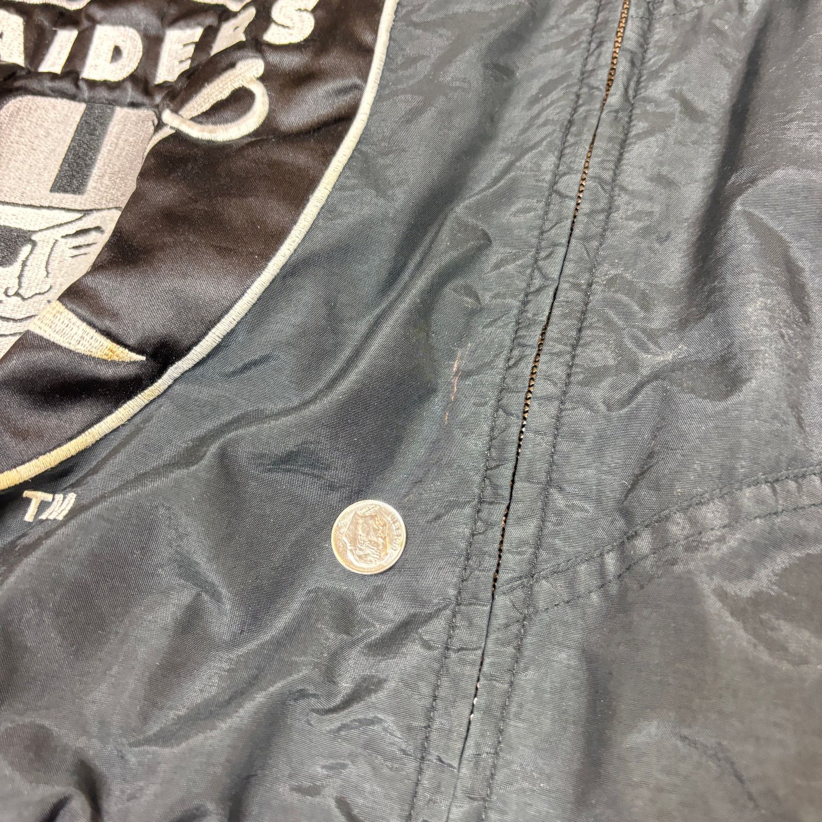 Logo Athletic VTG 90s Raiders LOGO ATHLETIC Pro Line Jacket Sharktooth M Size US M / EU 48-50 / 2 - 12 Thumbnail