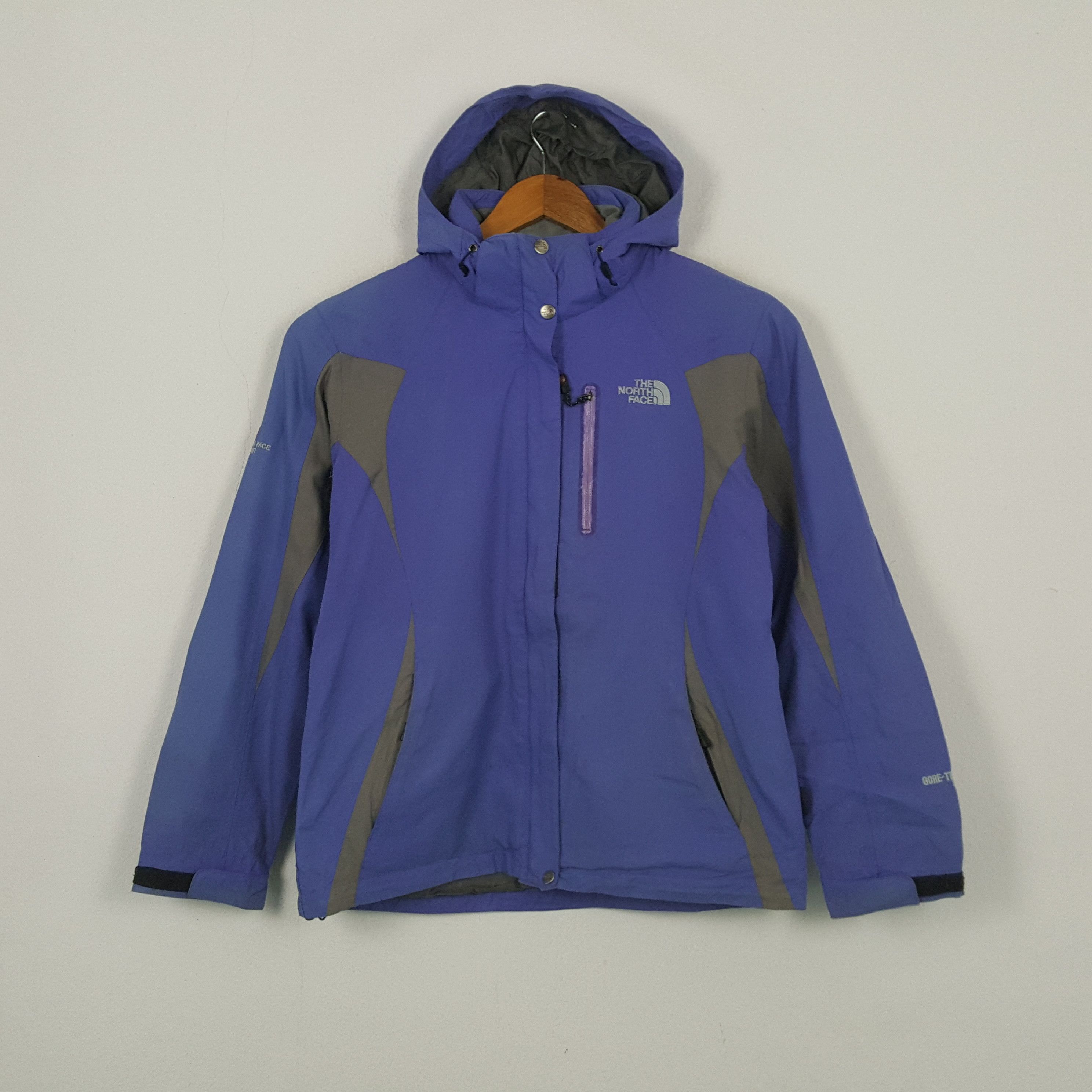 Vintage The North Face Outdoor Hoodie RR22