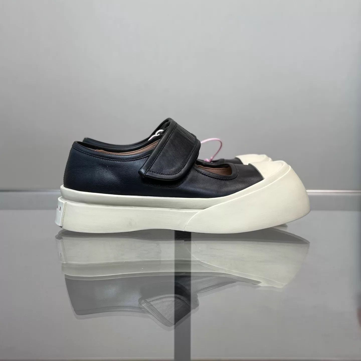 Marni MARNI PABLO NAPPA Velcro Mary Janes EUR 36 Size US 5.5 / IT 35.5 - 4 Thumbnail