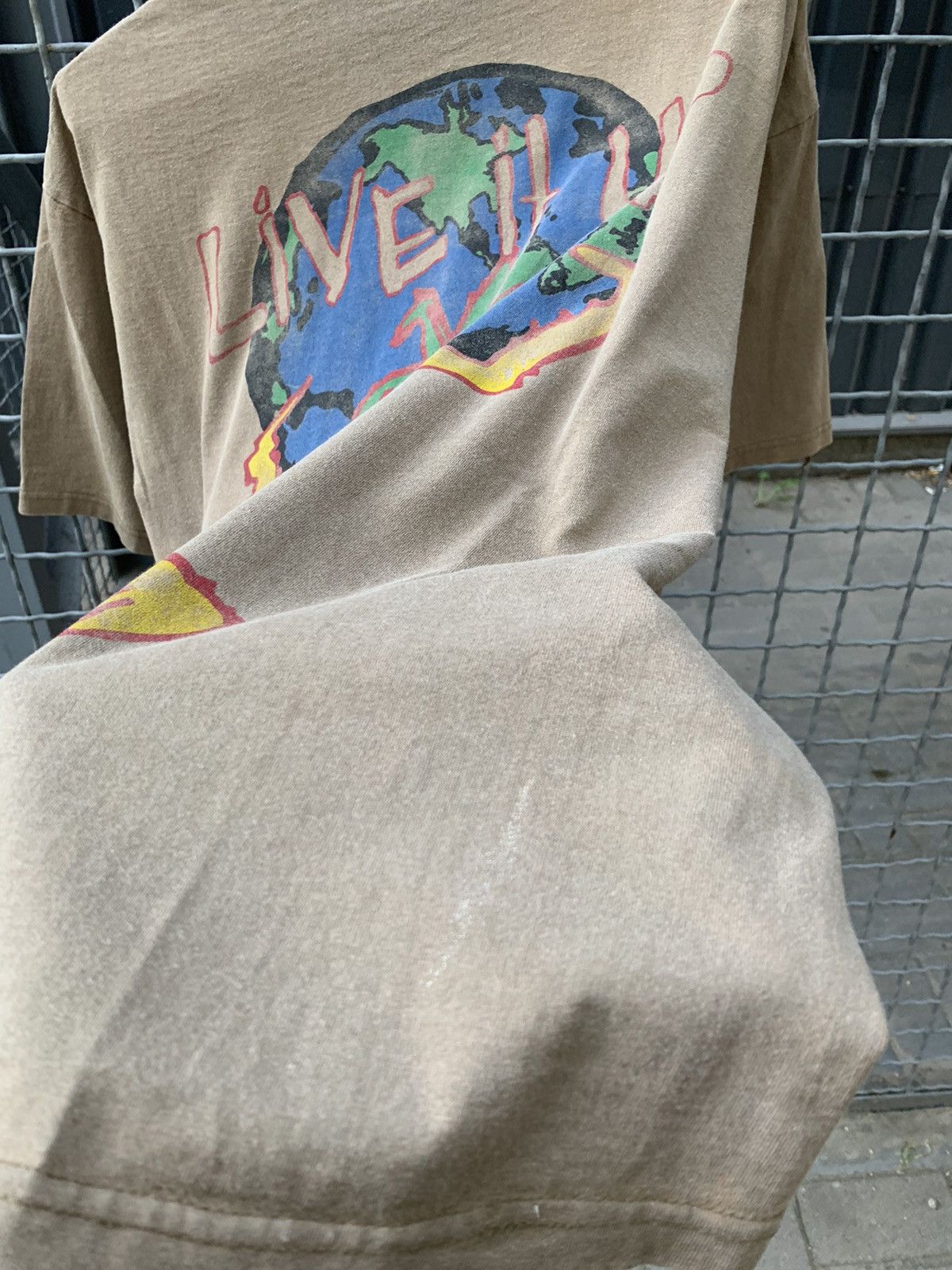 Band Tees Vintage B Ware Risk Everything Skate Jamaica Live It Up Tee Size US XL / EU 56 / 4 - 13 Thumbnail