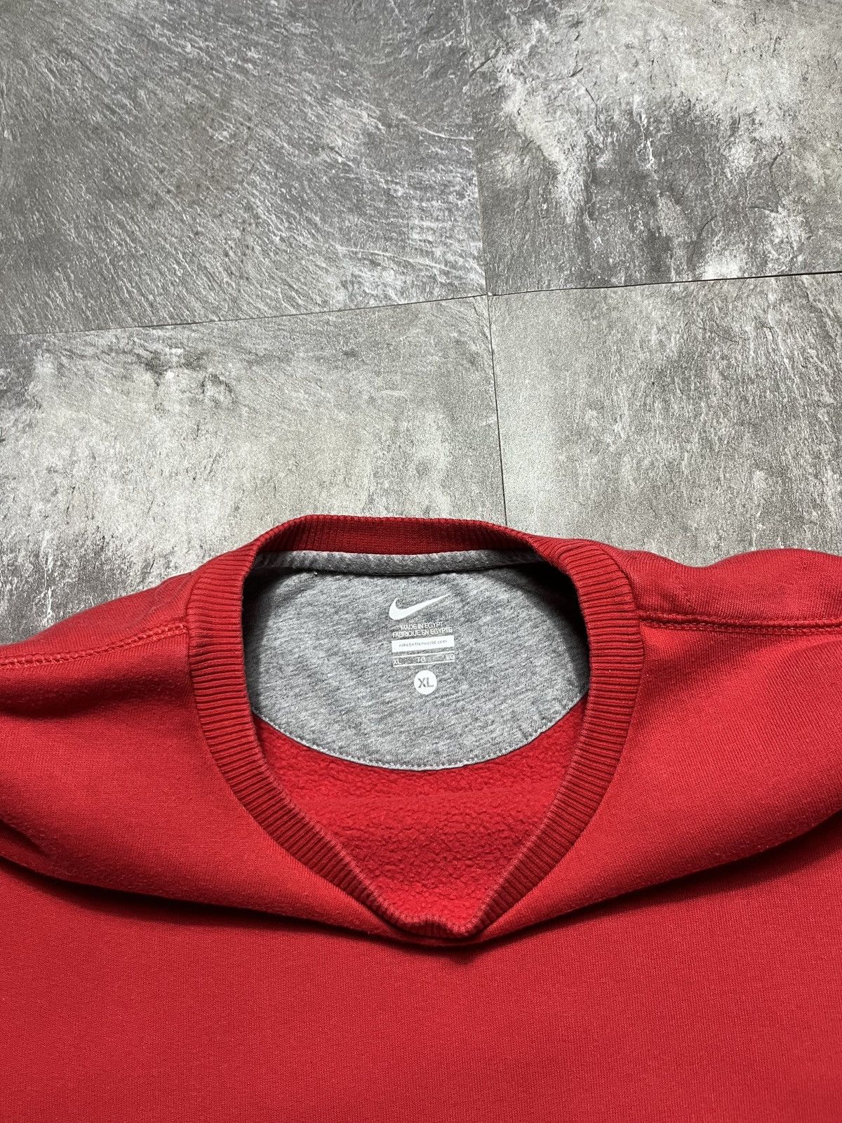 Nike Vintage Nike Sweatshirt 90s Mini Swoosh Red Size US XL / EU 56 / 4 - 4 Thumbnail