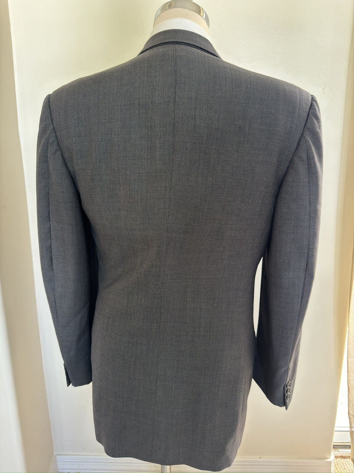 Bergdorf Goodman × Valentino Valentino Made In Italy DB Peak Lapel Wool Suit in Grey 40L Size 40L - 7 Thumbnail