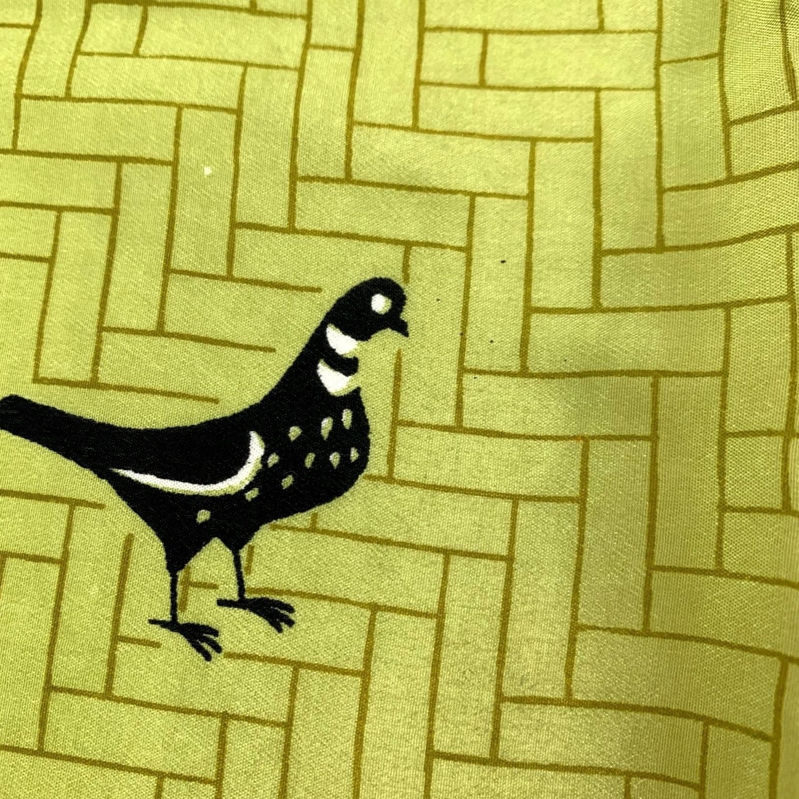 MCM VINTAGE Tammis Keefe Handkerchief Green Birds MCM Designer Women Handkerchief 16" x 16" Birds Geometric Size ONE SIZE - 6 Thumbnail