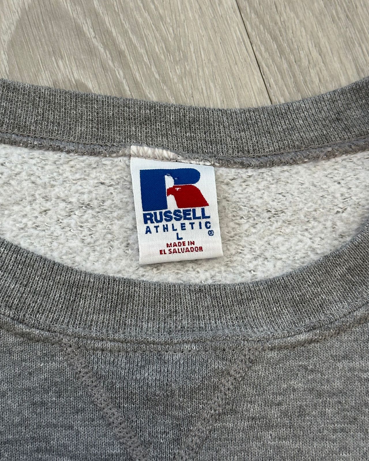Russell Athletic Vintage Russell Athletic Quinnipiac University Sweatshirt L Size US L / EU 52-54 / 3 - 5 Thumbnail