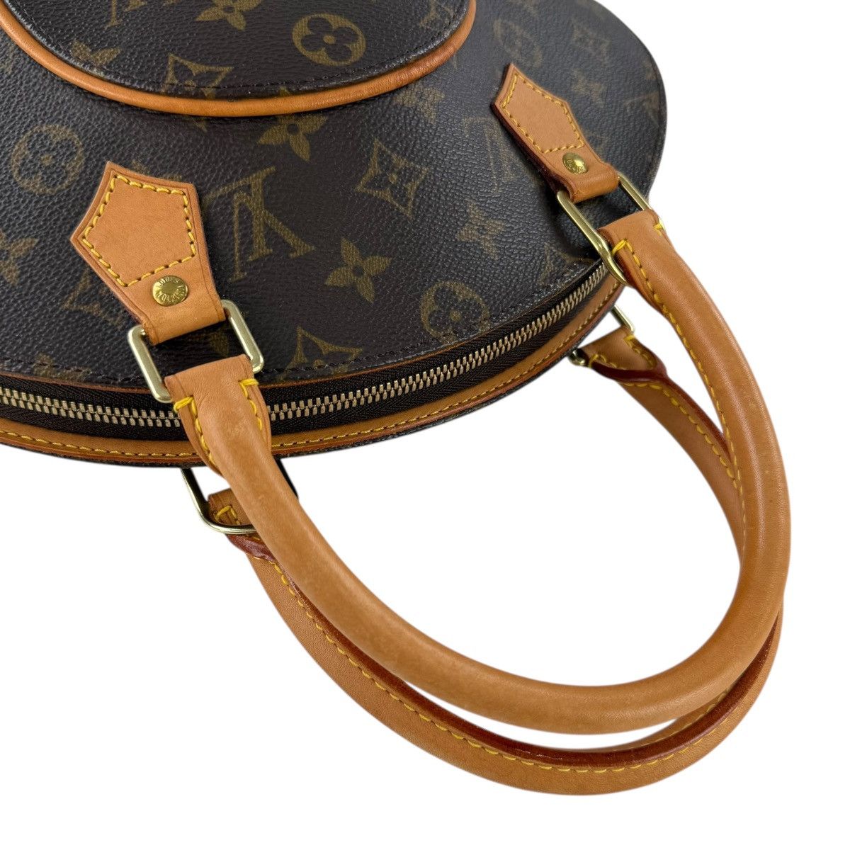 Louis Vuitton Louis Vuitton Monogram Ellipse PM Handbag Size ONE SIZE - 5 Thumbnail