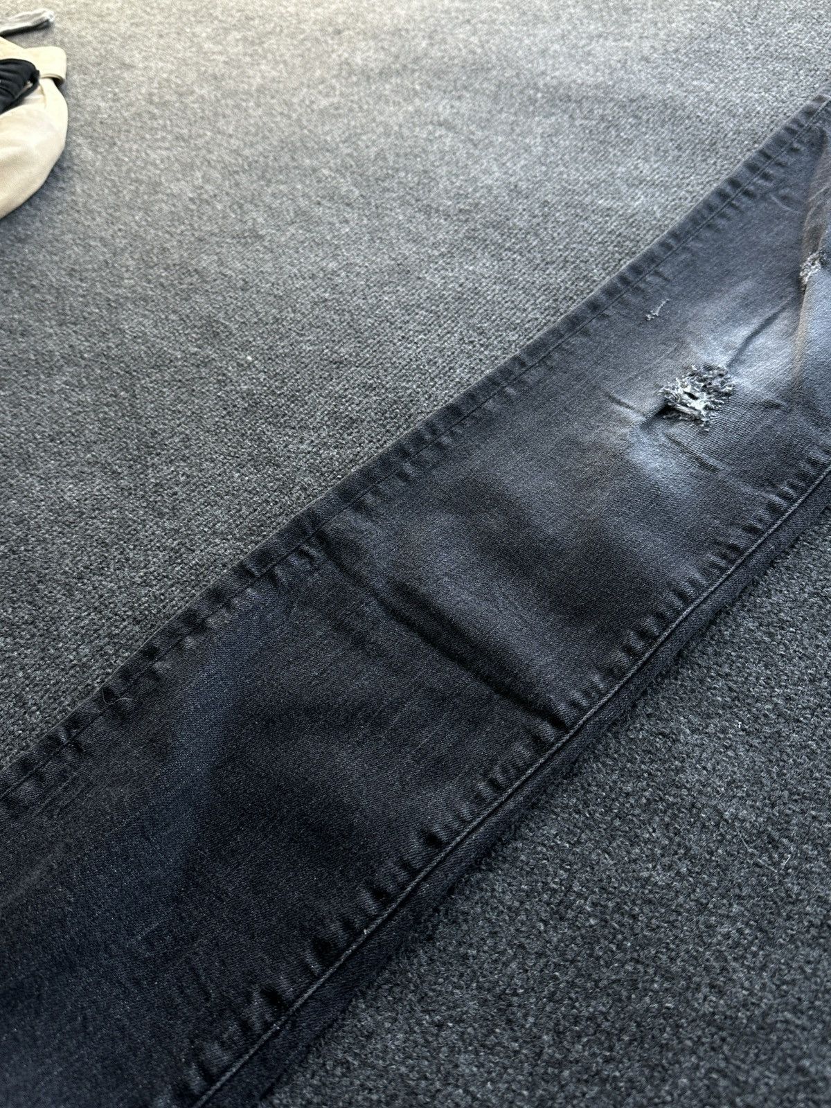Guess SLIM🚨00S GUESS WITH LOGO MEN JEANS Y2K OPUIM Size US 32 / EU 48 - 3 Thumbnail