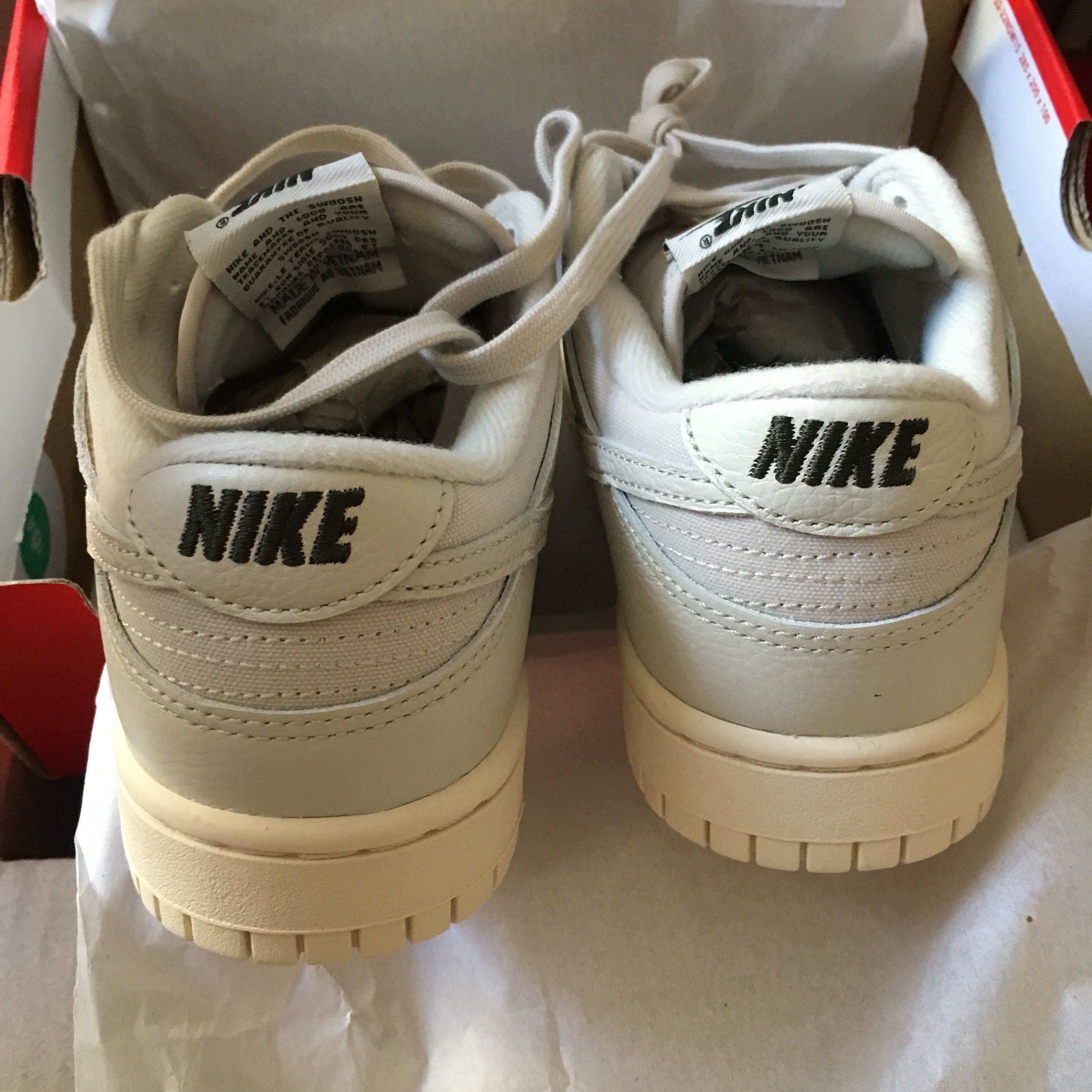 Nike DUNK LOW PREMIUM 'LIGHT OREWOOD BROWN' Size US 6 / EU 39 - 4 Thumbnail
