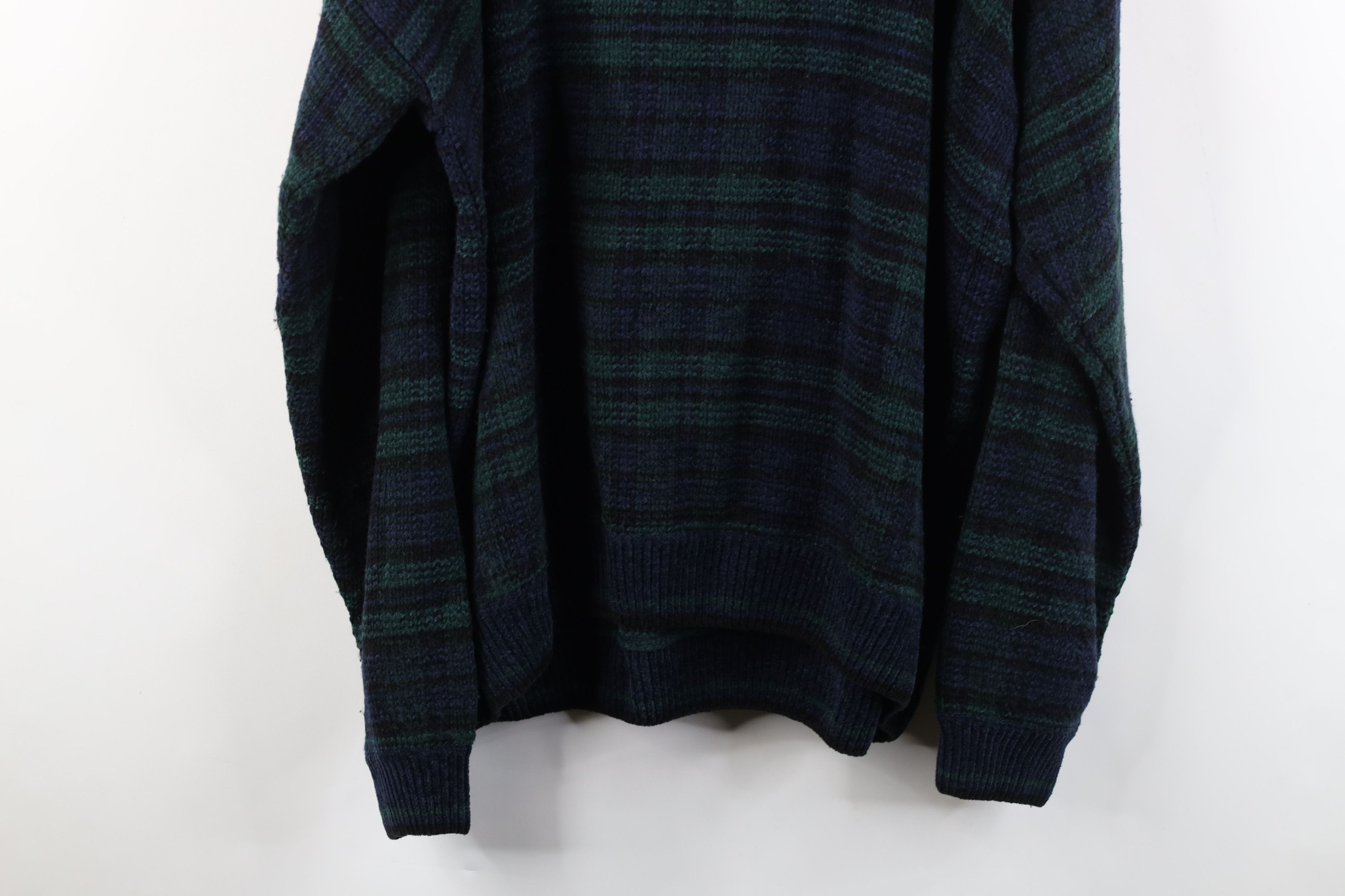 Vintage Vintage 90s Streetwear Crewneck Sweater Black Watch Plaid Size US XL / EU 56 / 4 - 10 Thumbnail