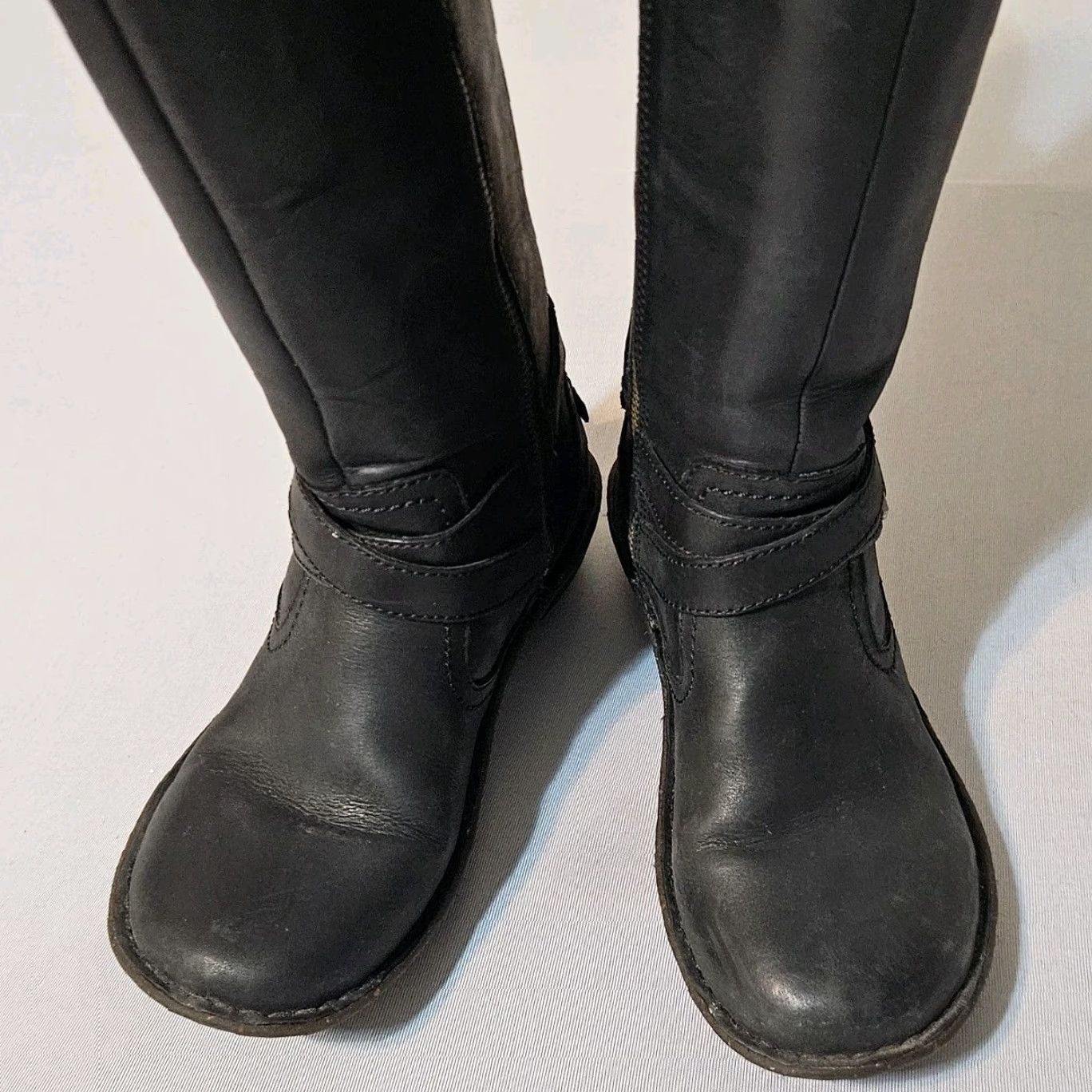Ugg UGG Rosen Tall Black Leather Sheepskin Sherpa Lined Boots Size 7 Buckle #1005450 Size US 7 / IT 37 - 3 Thumbnail