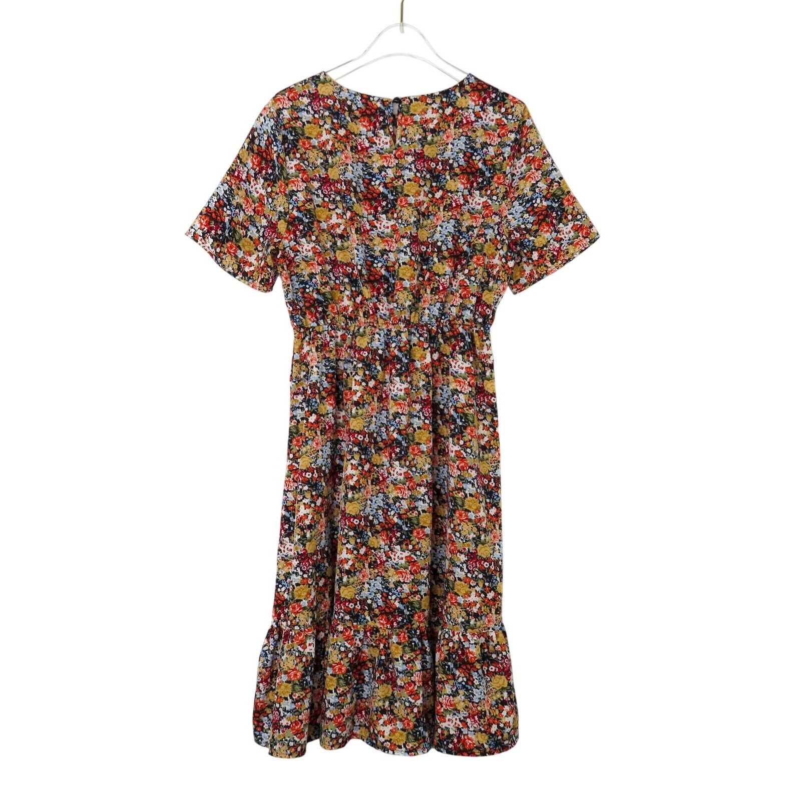 Shein Shein Clasi Ditsy Floral Keyhole Back Midi Dress Medium Size M / US 6-8 / IT 42-44 - 8 Thumbnail
