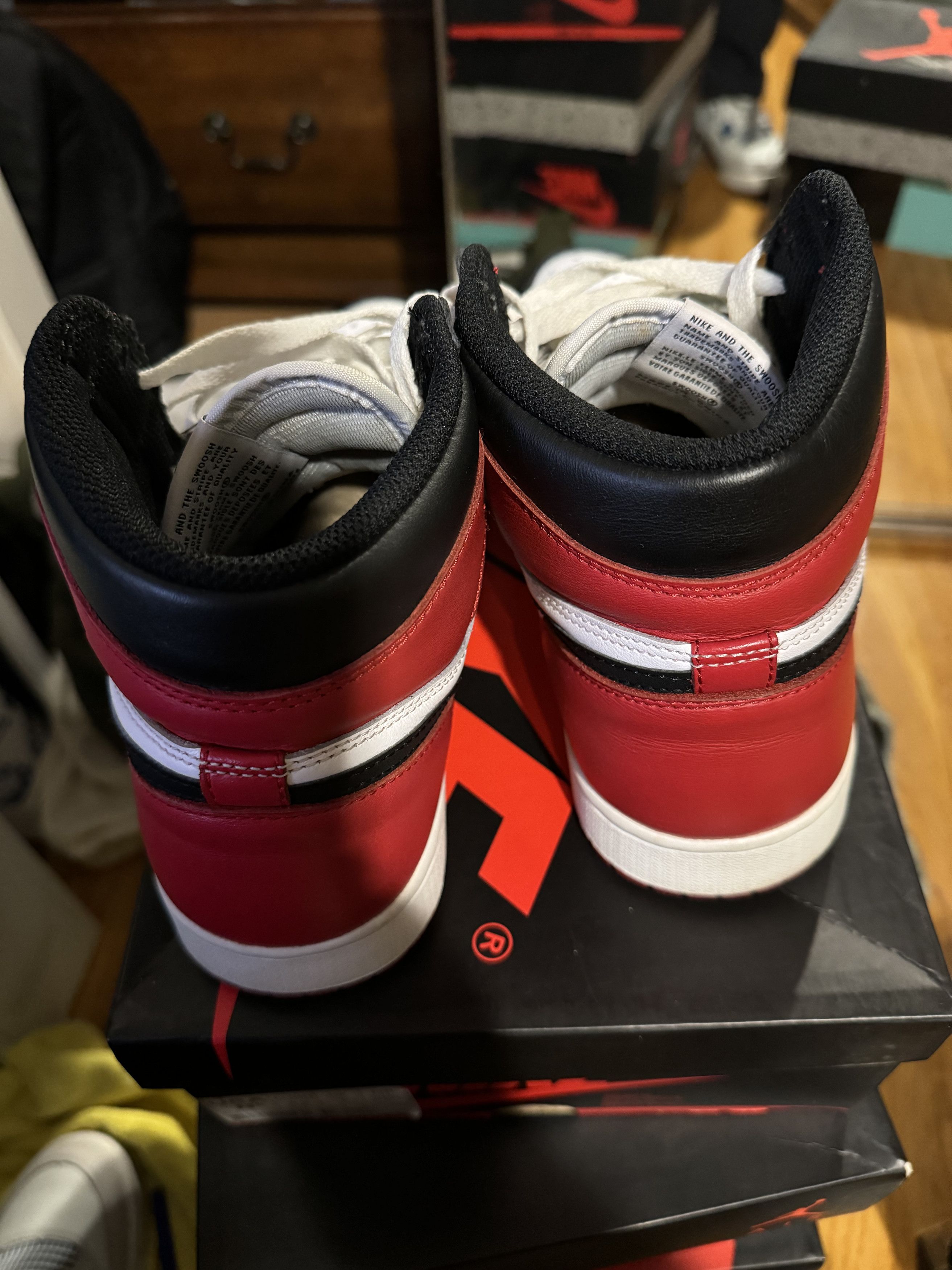 Jordan Brand jordan 1 high og black toes Size US 8.5 / EU 41-42 - 7 Thumbnail