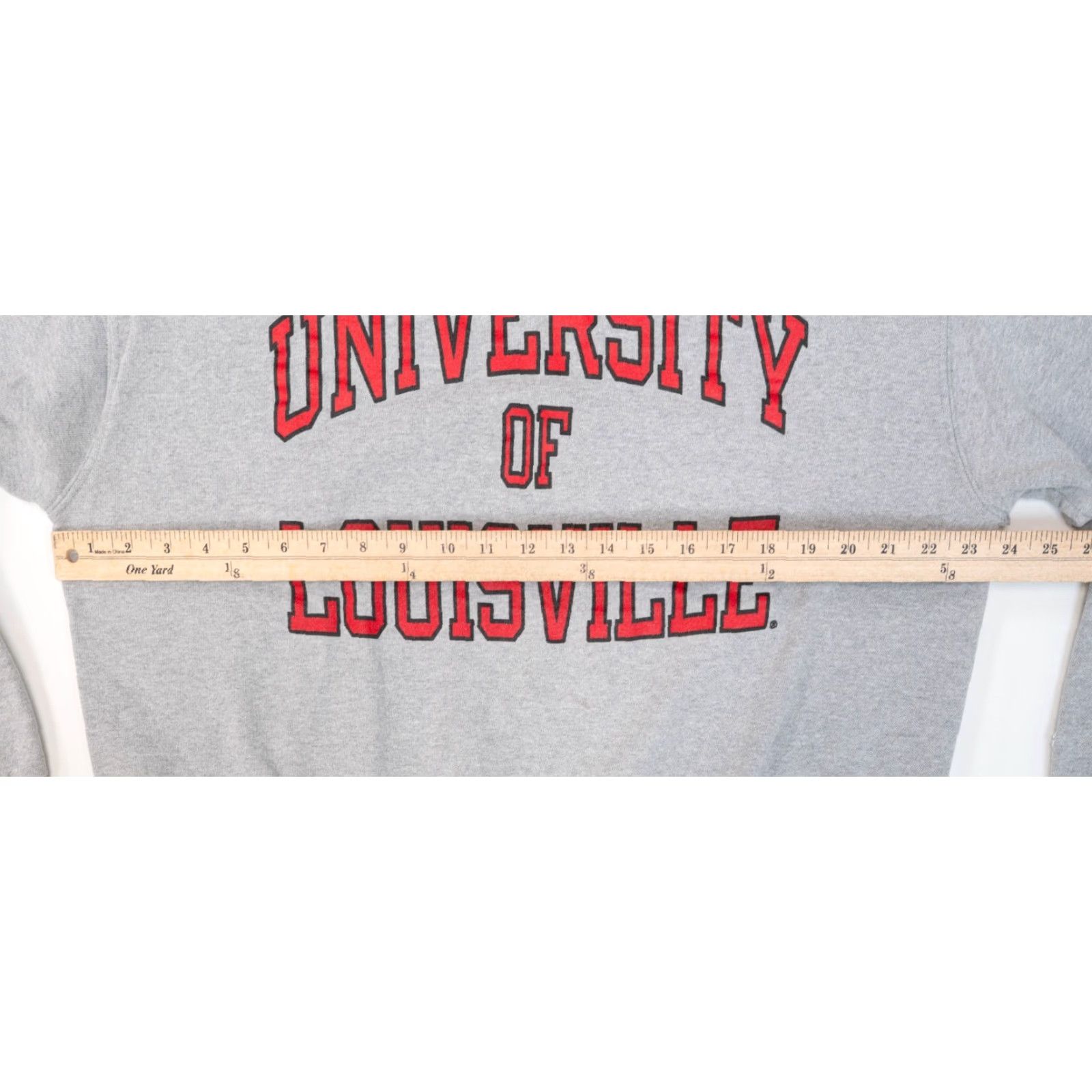 Champion VINTAGE Champion University Of Louisville Sweatshirt Men XL Gray NCAA Size US XL / EU 56 / 4 - 5 Thumbnail