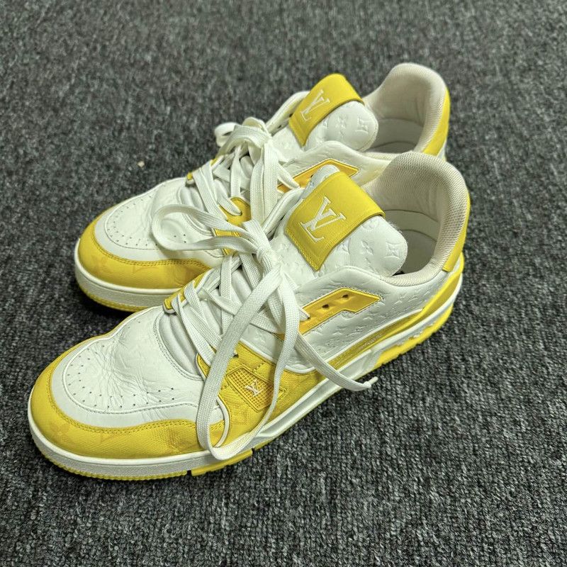 Louis Vuitton Louis Vuitton Stylish Low-Top Sneakers in White and Yellow 0089 Size US 10.5 / EU 43-44 - 1 Thumbnail