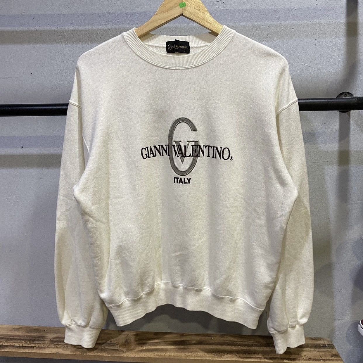 Valentino × Vintage Vintage Gianni Valentino Sweatshirt Crewneck Size US M / EU 48-50 / 2 - 1 Thumbnail