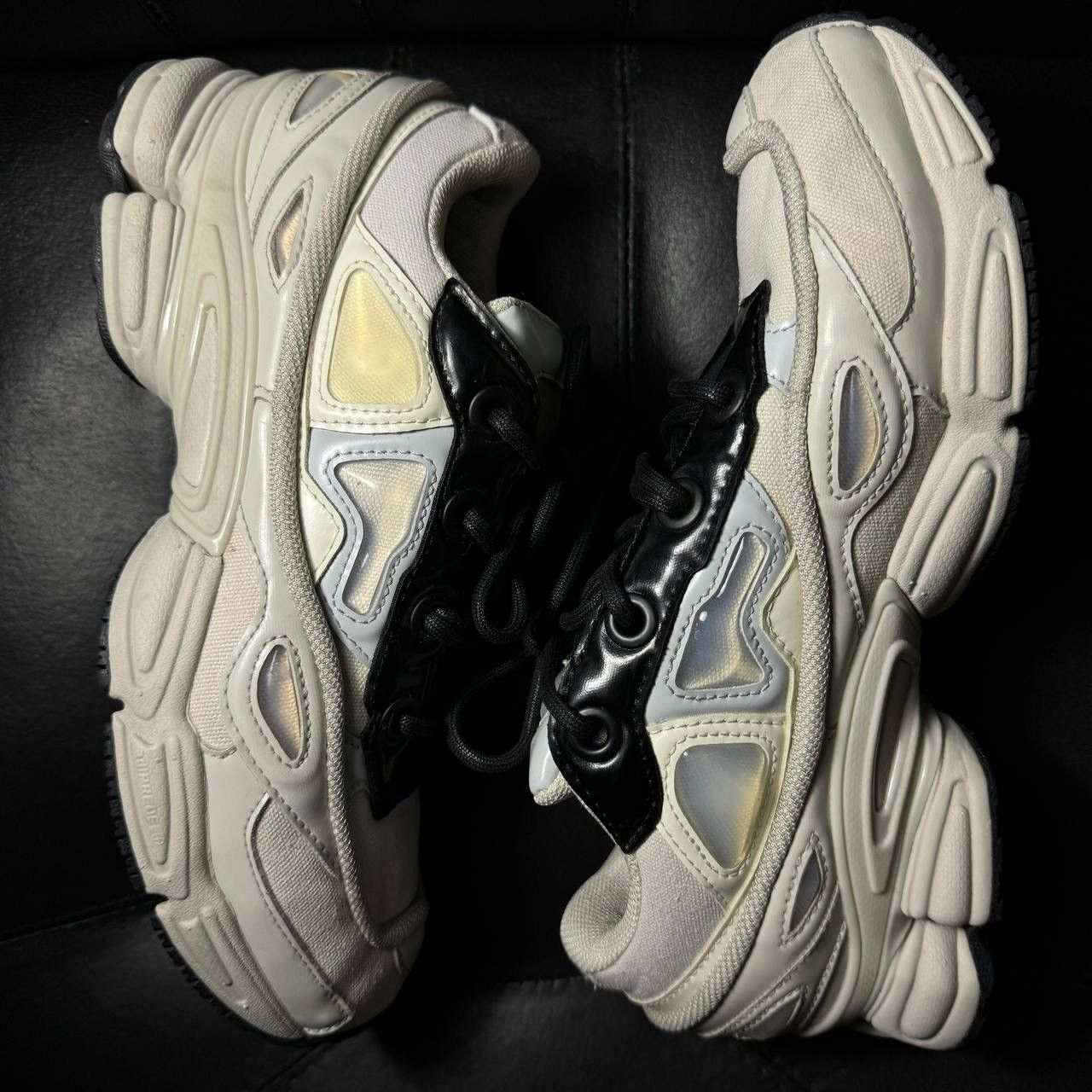Adidas × Raf Simons 7,5us sneakers Adidas Raf Simons ozweego Cream White Size US 7.5 / EU 40-41 - 4 Thumbnail