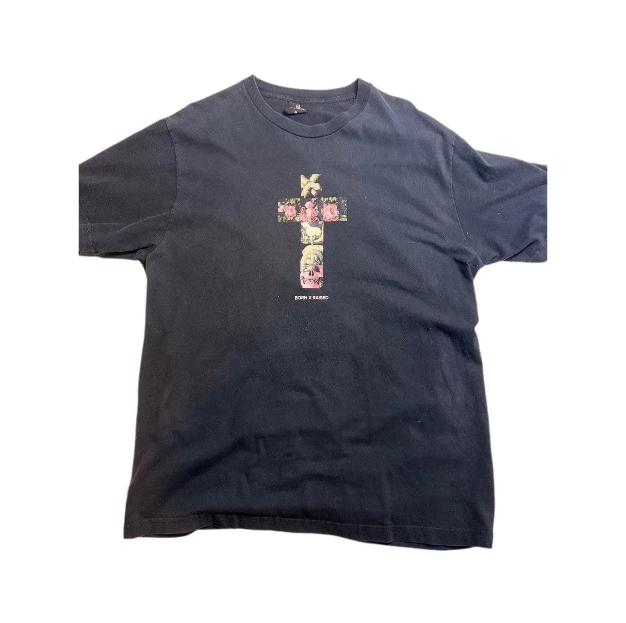 Born X Raised Born X Raised XL Shirt Black Cross Roses Skulls Crucify Tee Size US XL / EU 56 / 4 - 1 Thumbnail