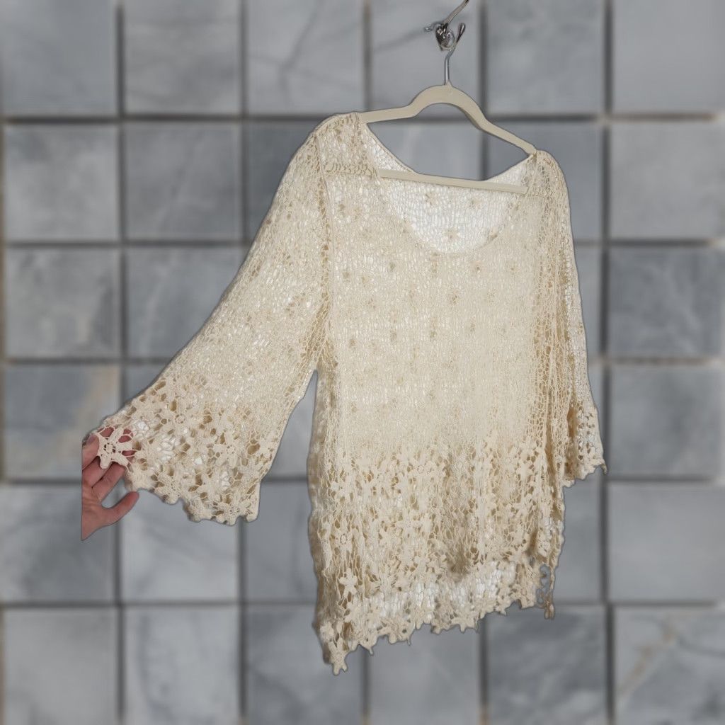 Vintage VINTAGE Floral Lace Boho Fairy Whimsy Oversized Flowy Poncho Style Top Size M / US 6-8 / IT 42-44 - 1 Thumbnail