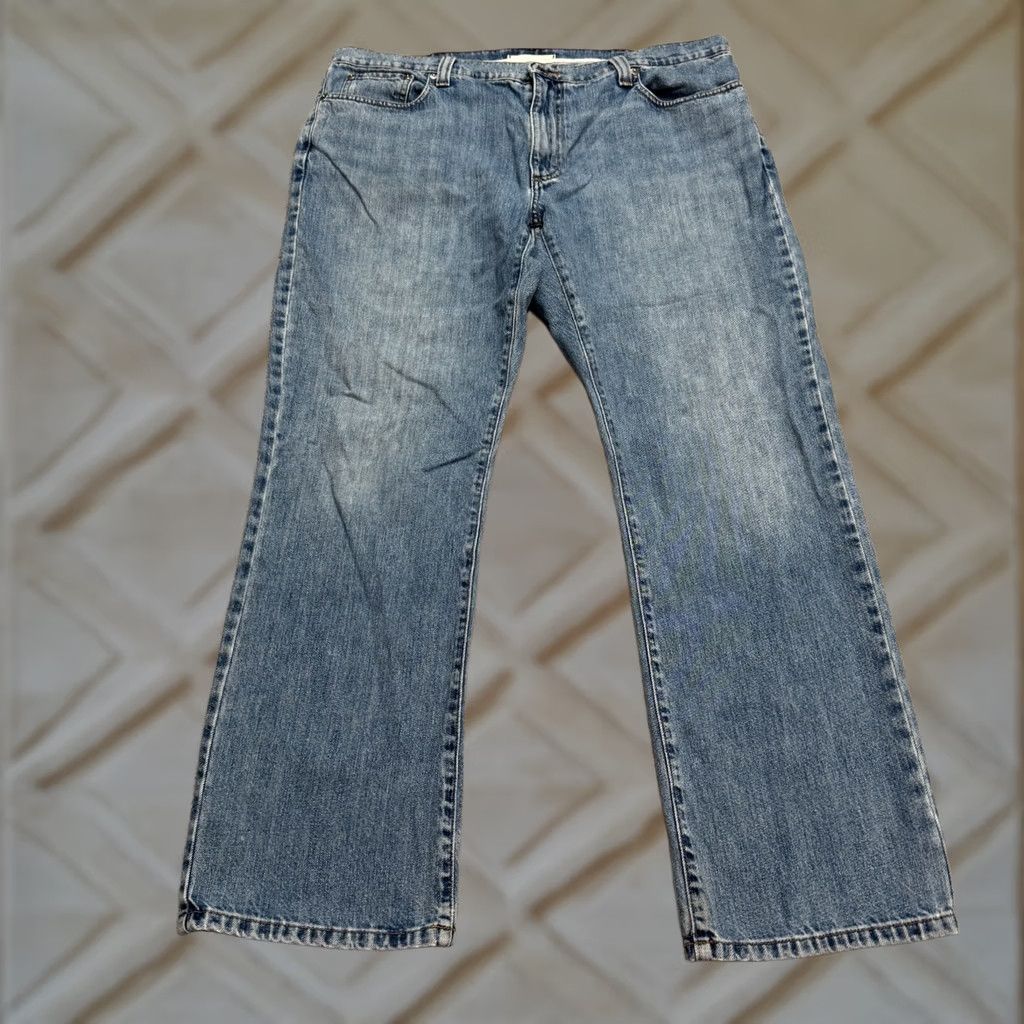 Vintage L.L. Bean Jeans Mens 38x30 Straight Denim Medium Blue Cotton Classic Fit 5-Pocket Button Zip Pan-Flair? Size US 38 / EU 54 - 1 Thumbnail