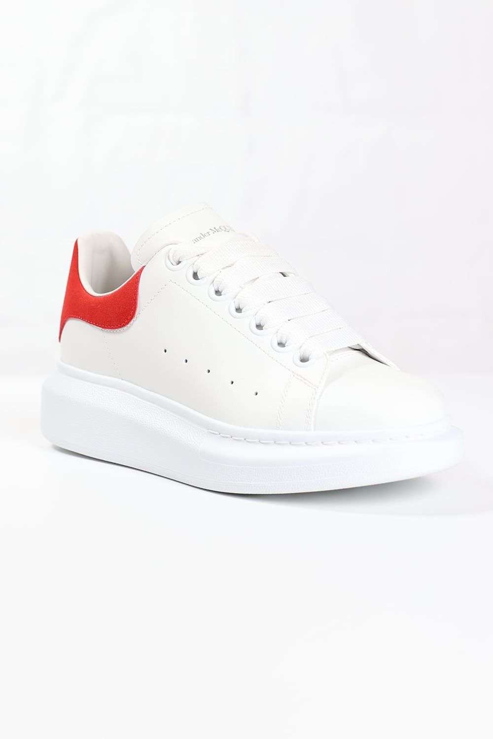 Alexander McQueen o1w1db10925 Oversized Sneaker in White/Red Size US 9.5 / IT 39.5 - 2 Thumbnail