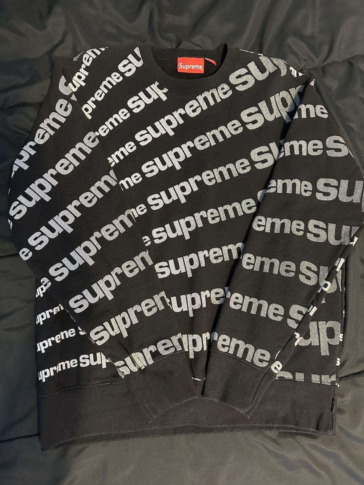 Supreme Supreme print over crewneck Size US M / EU 48-50 / 2 - 1 Thumbnail