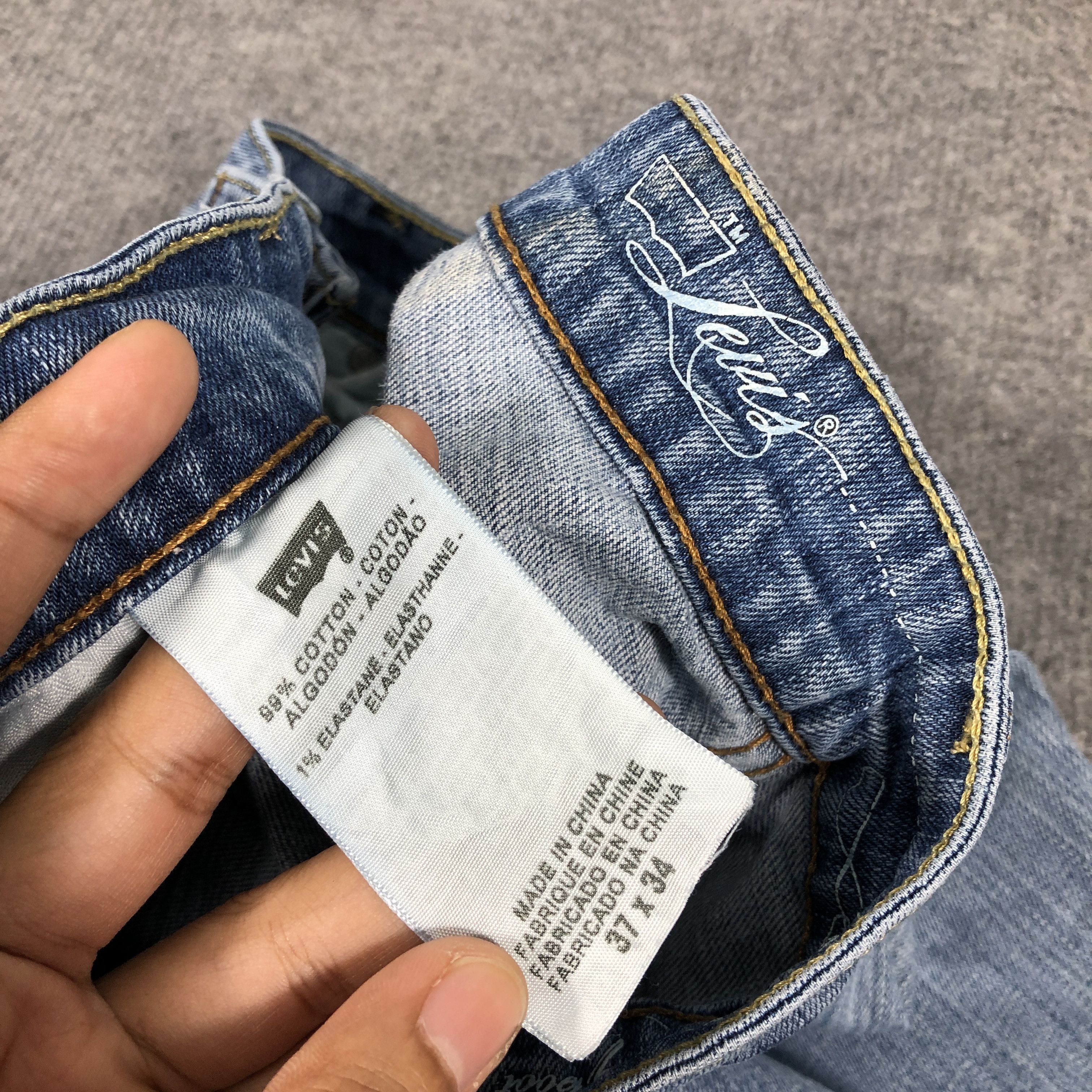 Levi's × Vintage Womens Vintage Levis Jeans Flare Light Blue Wash L878W Size 37" - 9 Thumbnail