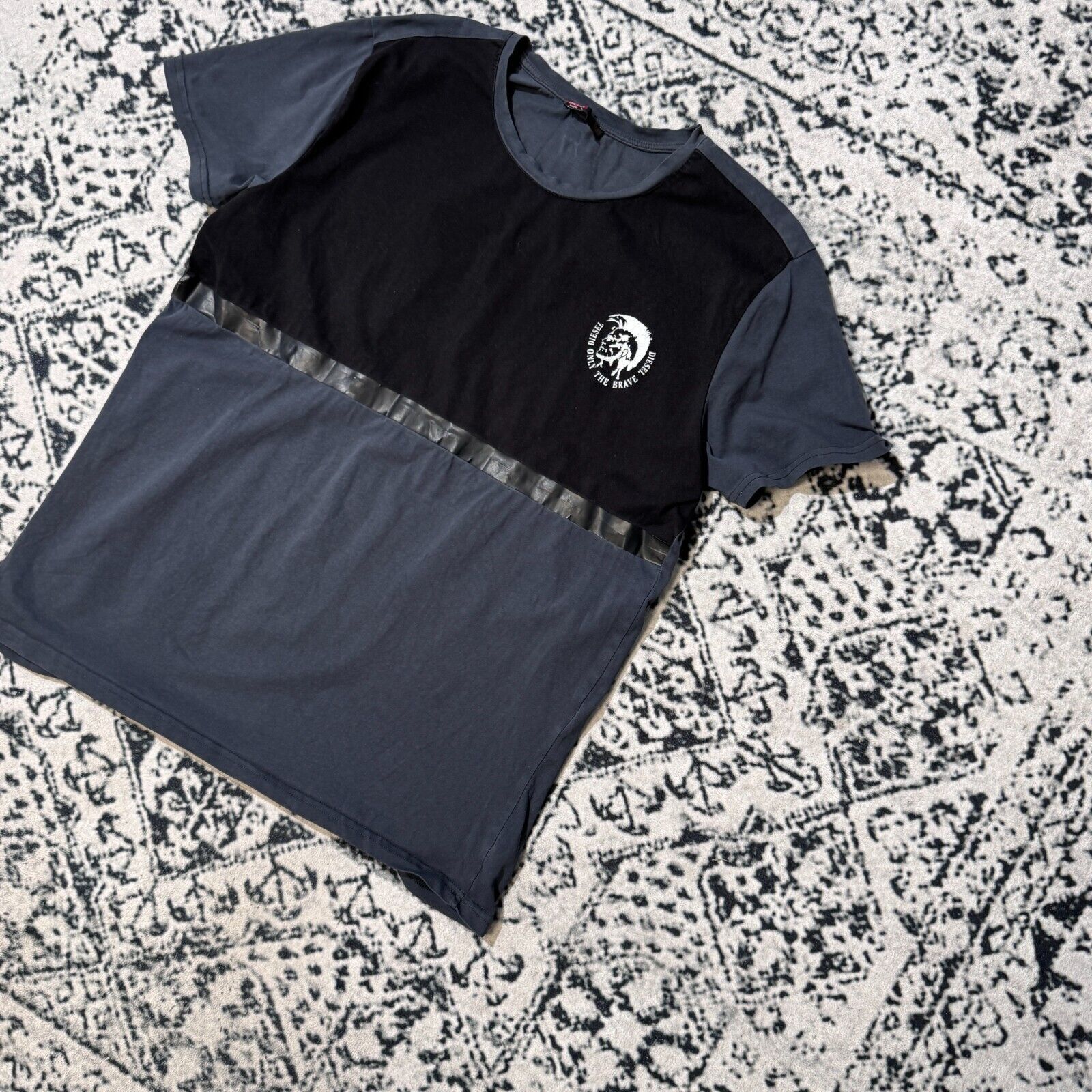 Diesel × Vintage Vintage Diesel Unisex Navy Gray Black Cotton T-Shirt Size L Size US L / EU 52-54 / 3 - 2 Thumbnail