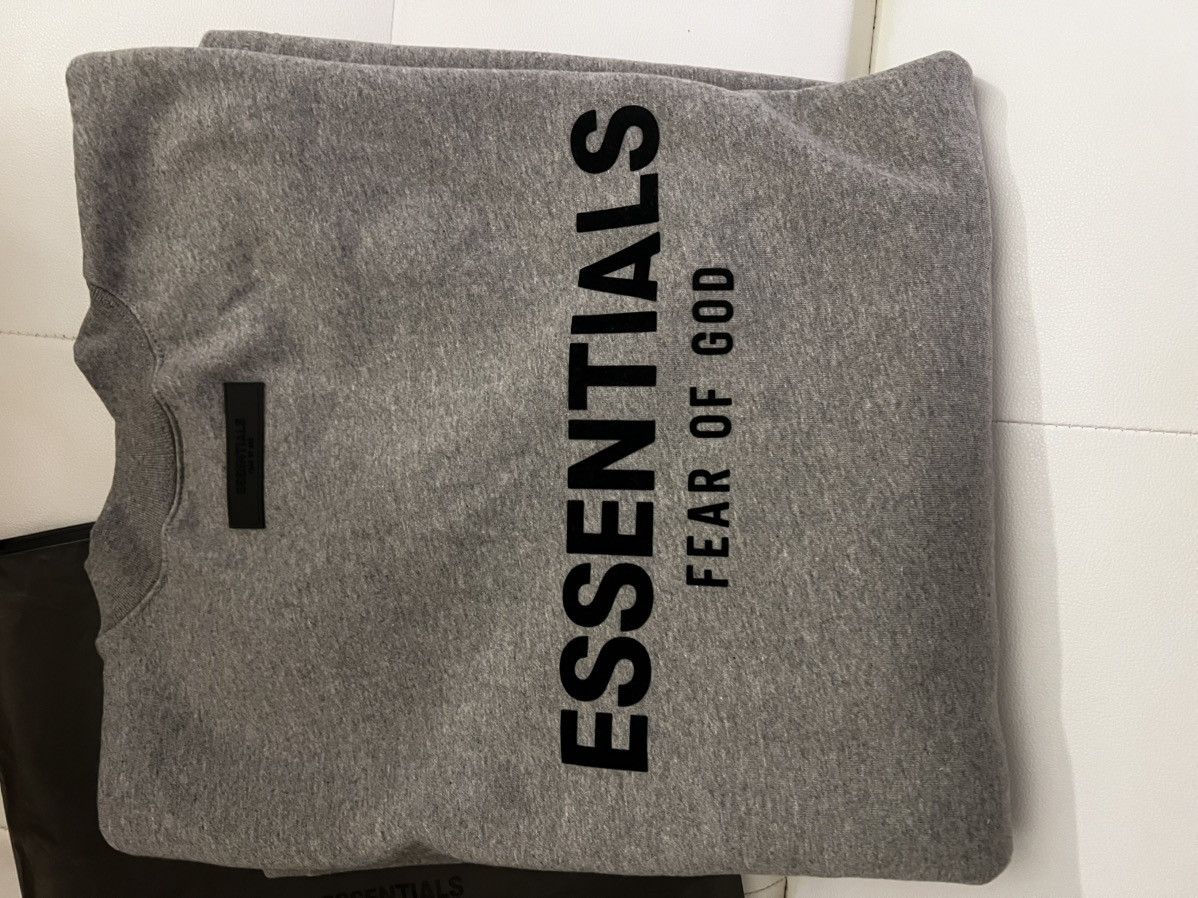 Essentials Fear of God Essentials Relaxed Crewneck (SS22) Dark Oatmeal Size US XL / EU 56 / 4 - 11 Thumbnail