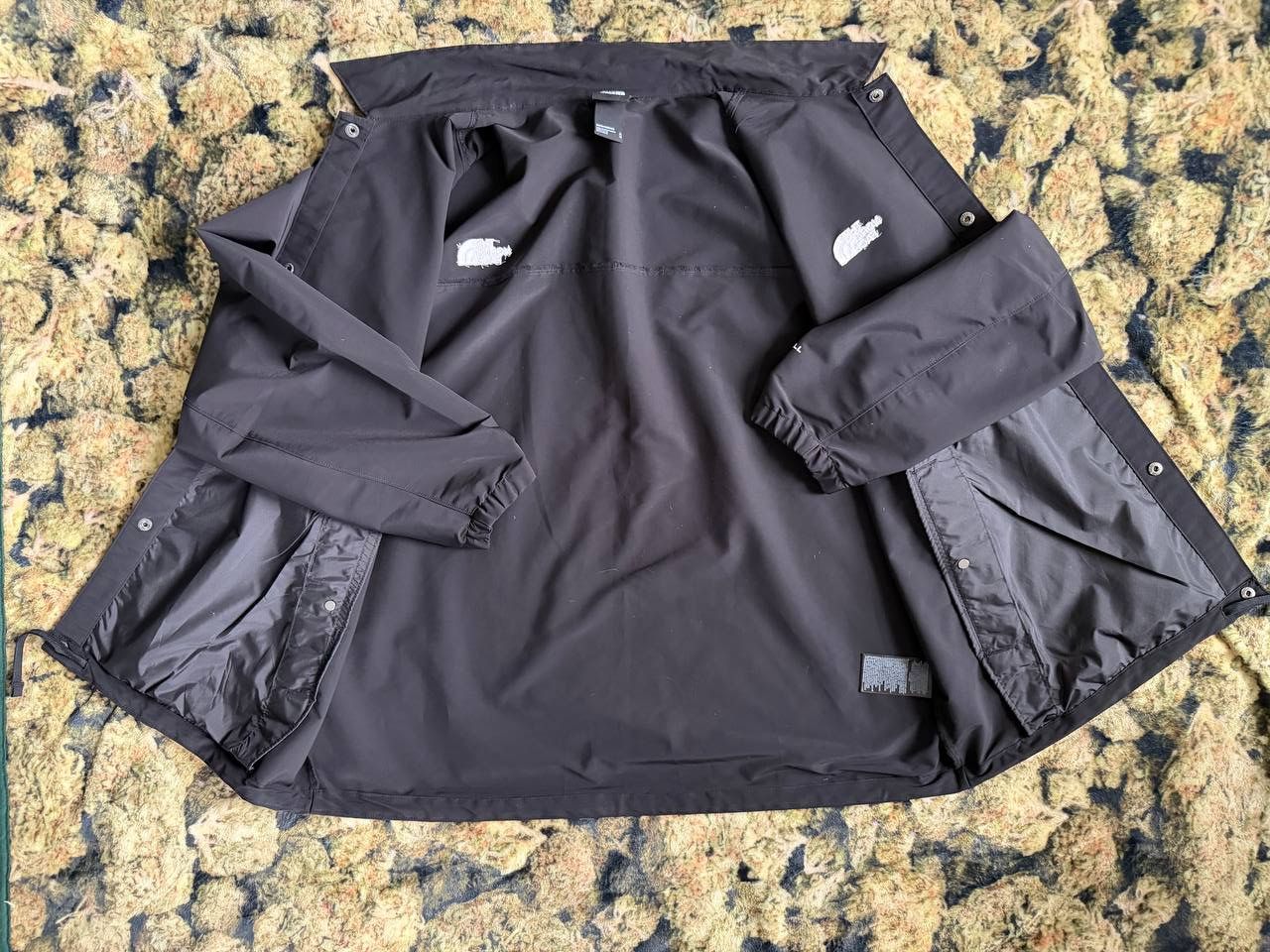 The North Face TNF Easy Wind Coaches Jacket Size US XL / EU 56 / 4 - 3 Thumbnail