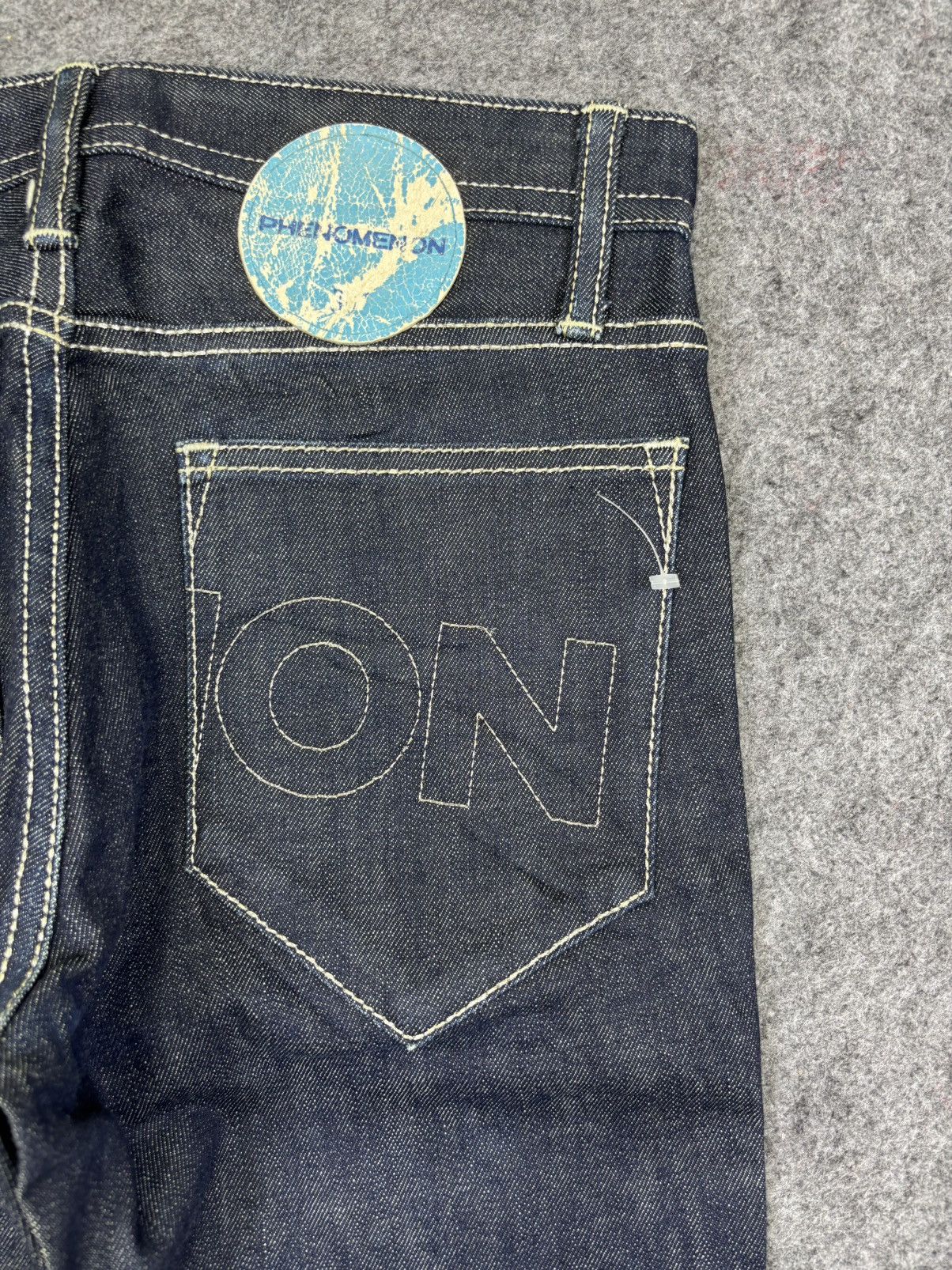 Japanese Brand PHENOMENON Tokyo Japanese Designer Skinny 10Oz Denim F751 Size US 29 - 9 Thumbnail
