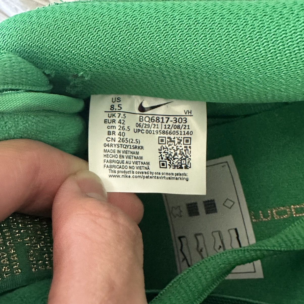 Nike Nike SB Dunk Low Pro St Patrick’s Day - NEW Size 42 Size US 8.5 / EU 41-42 - 7 Thumbnail