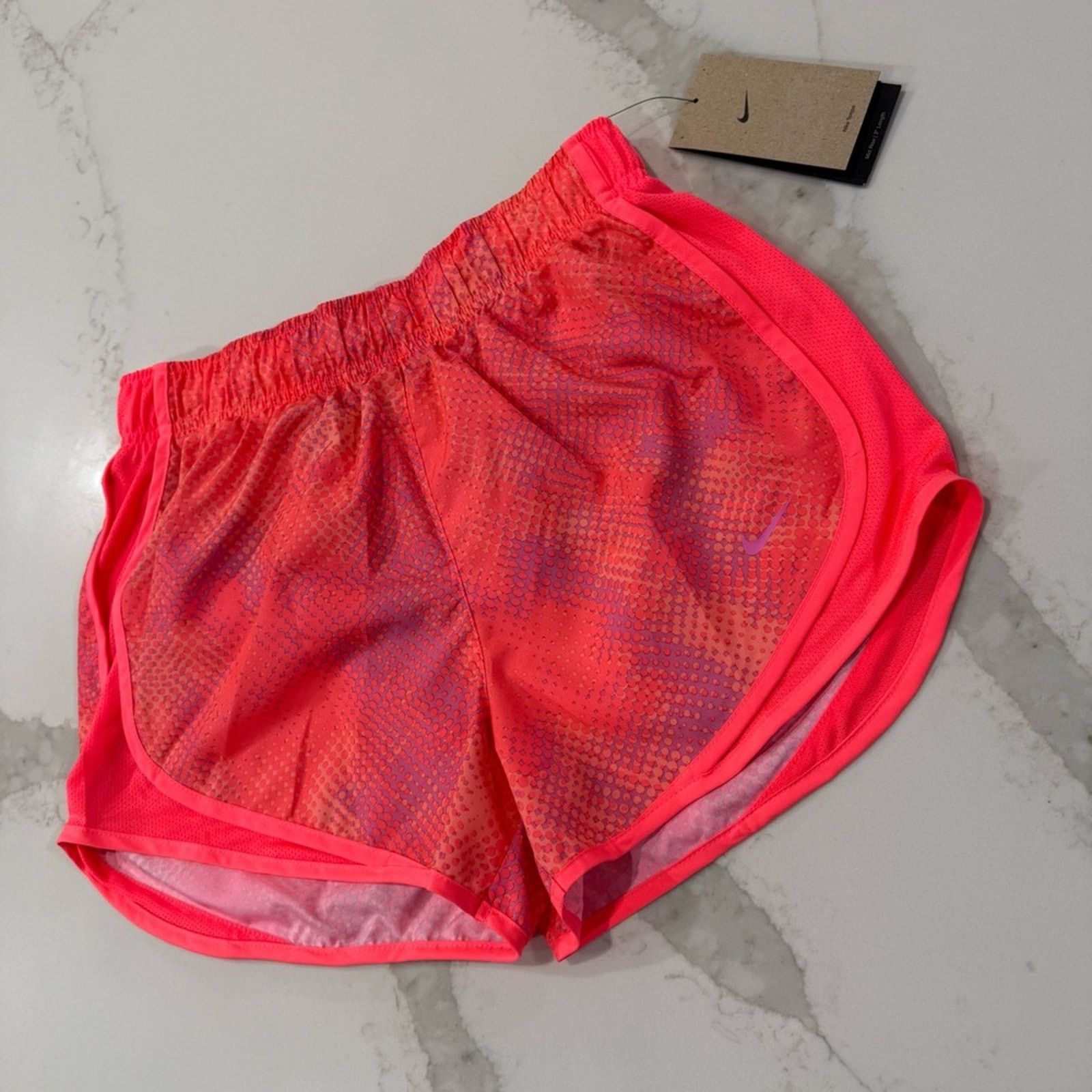 Nike Nike NWT Dri-Fit Tempo Running Shorts Women’s Small Pink Size 28" / US 6 / IT 42 - 3 Thumbnail