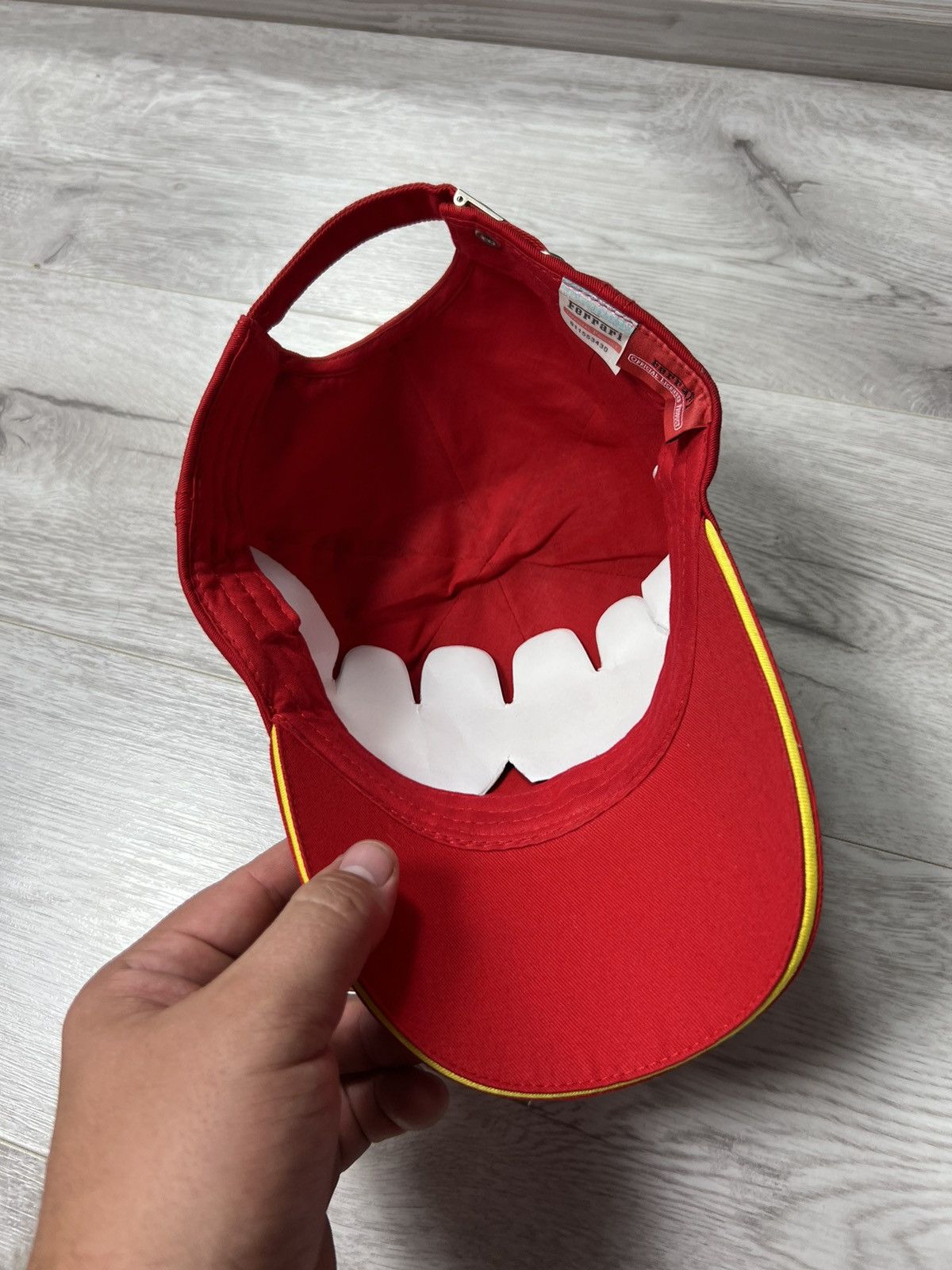 Ferrari Ferrari Fernando Alonso Cap Embroidered Logo Oficial Product Size ONE SIZE - 10 Thumbnail