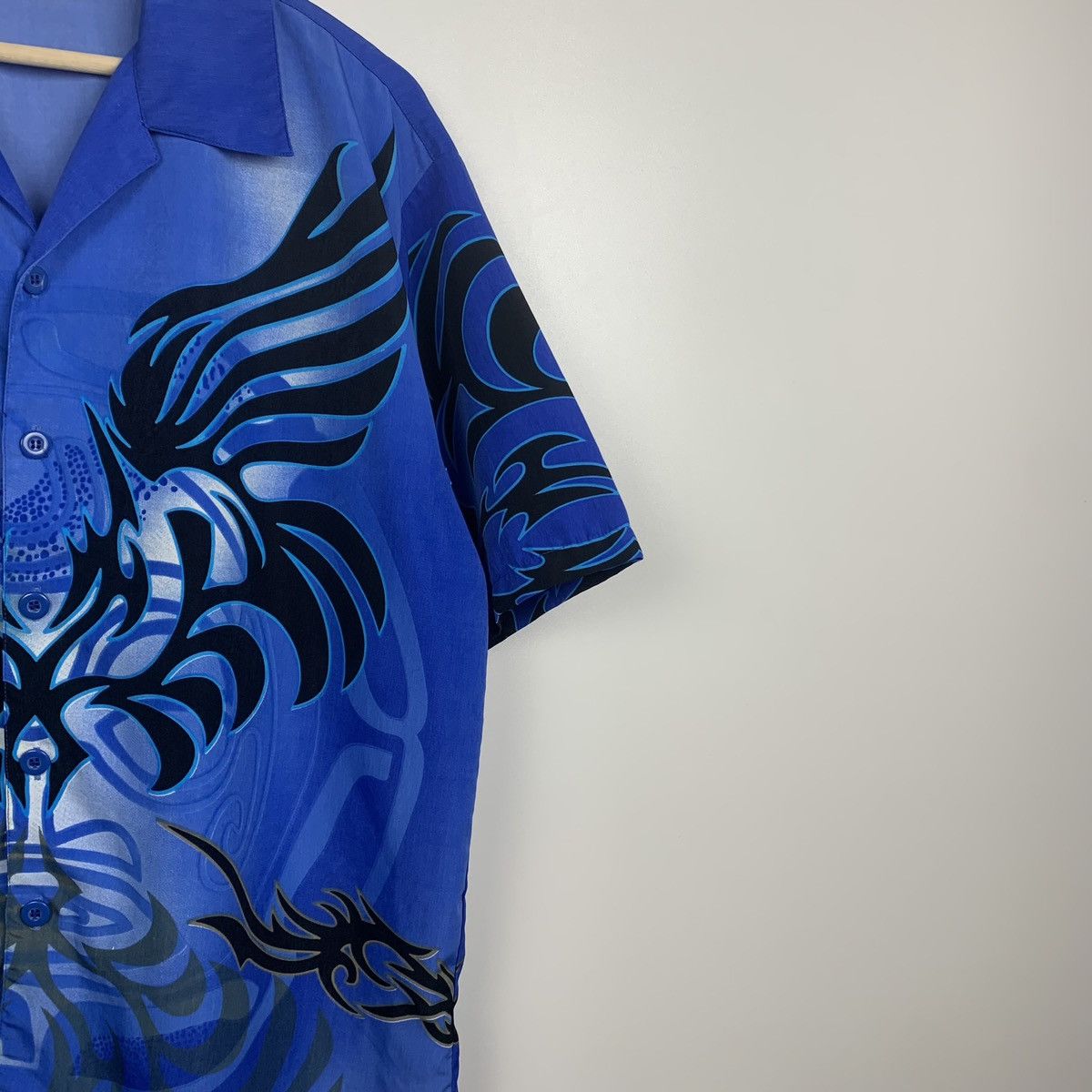 Vintage Vintage Hawaiian Y2K Tribal Shirt Avant Garde Short Sleeve Size US L / EU 52-54 / 3 - 5 Thumbnail