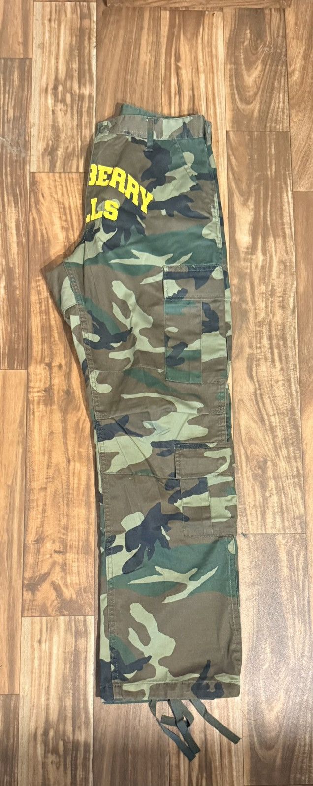 The GV Gallery Raspberry Hills Camo Pants Size US 30 / EU 46 - 1 Thumbnail