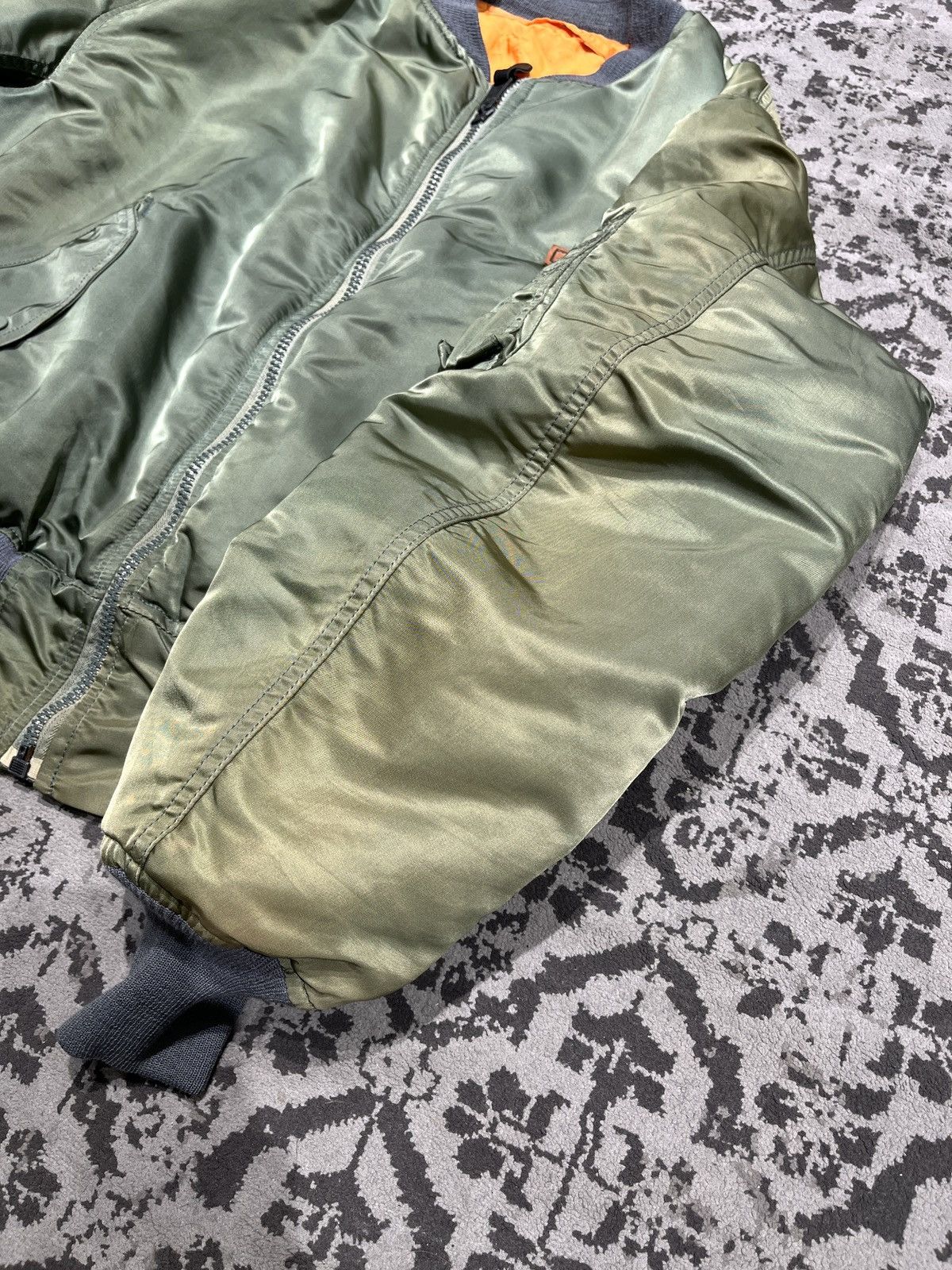 Vintage Avirex USA MA-1 Size US L / EU 52-54 / 3 - 7 Thumbnail