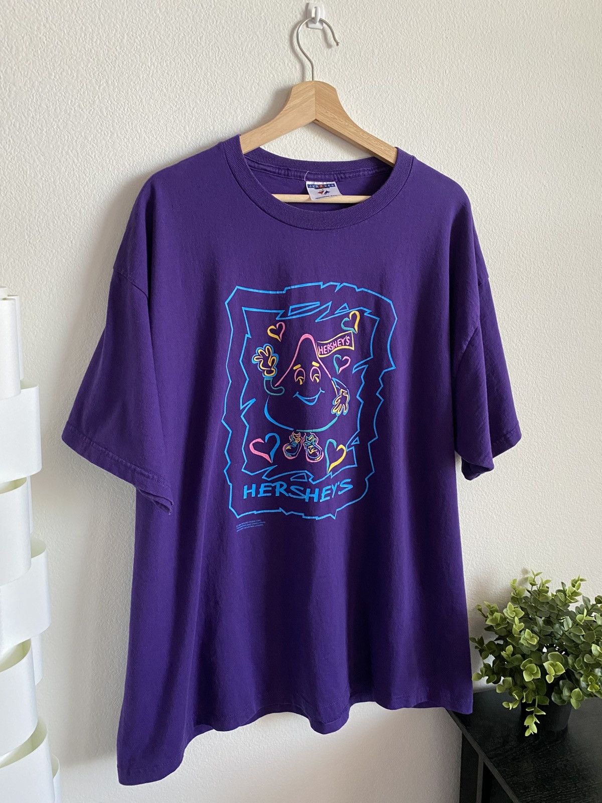 Vintage Vintage 90s Hershey Kiss Promo Tee Size US XL / EU 56 / 4 - 2 Thumbnail