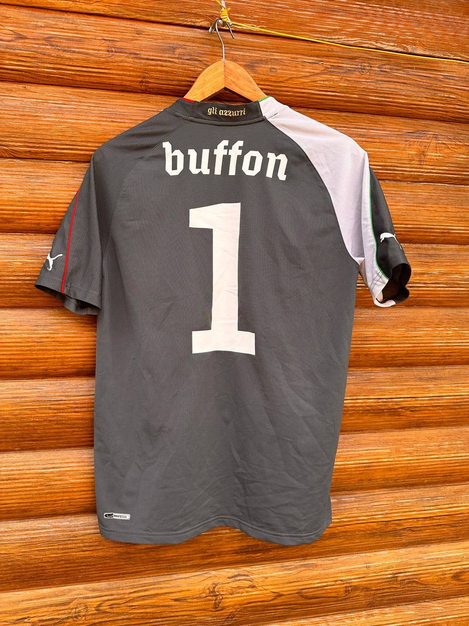 Puma Puma Italy Jersey Soccer Italia Goalkeeper Gianluigi Buffon Size US S / EU 44-46 / 1 - 1 Thumbnail