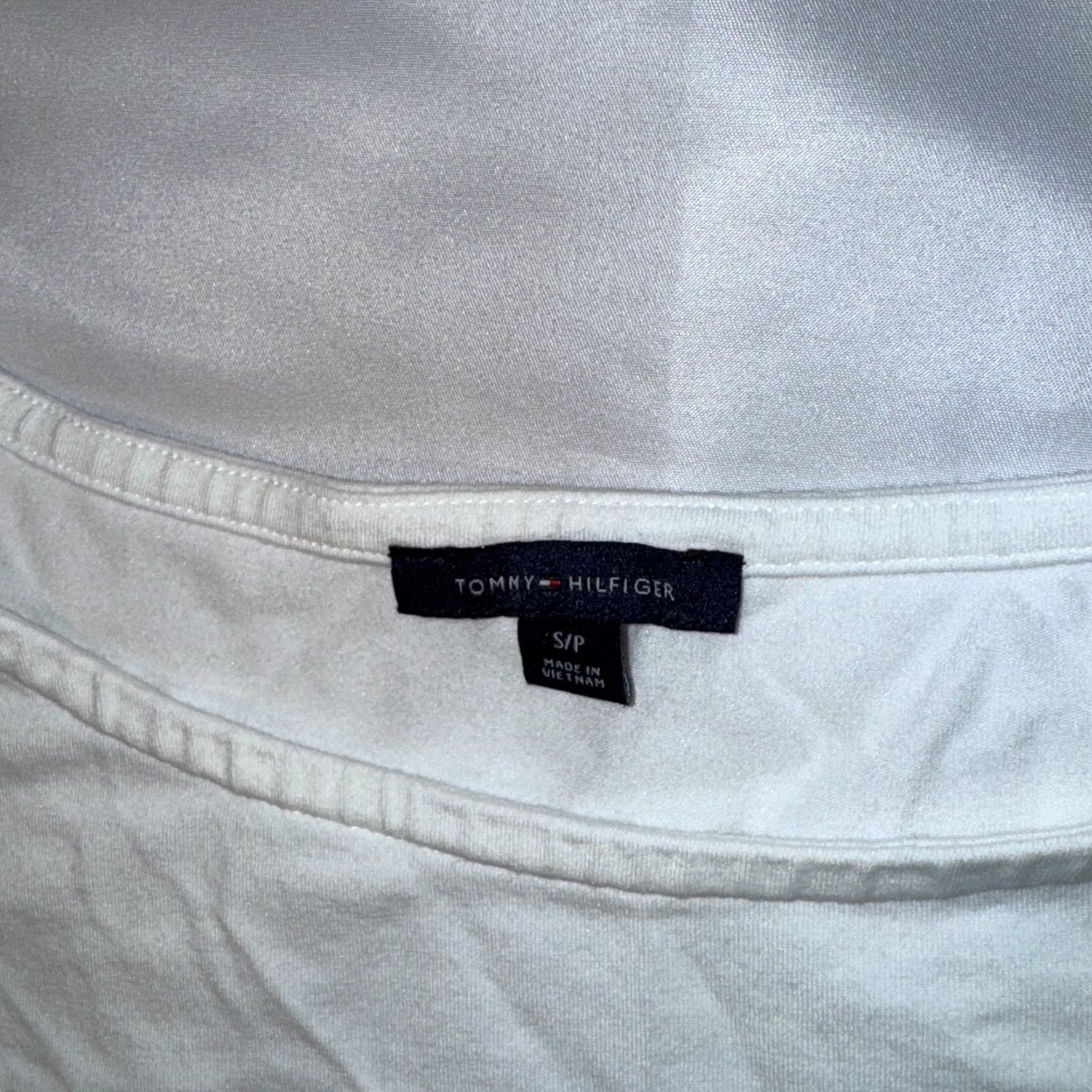 Tommy Hilfiger Tommy Hilfiger White Cotton Stretch Blend Top - S 3/4 Sleeve Lace Hem Shirt Womens Logo Casual All Seasons White Size S / US 4 / IT 40 - 2 Thumbnail