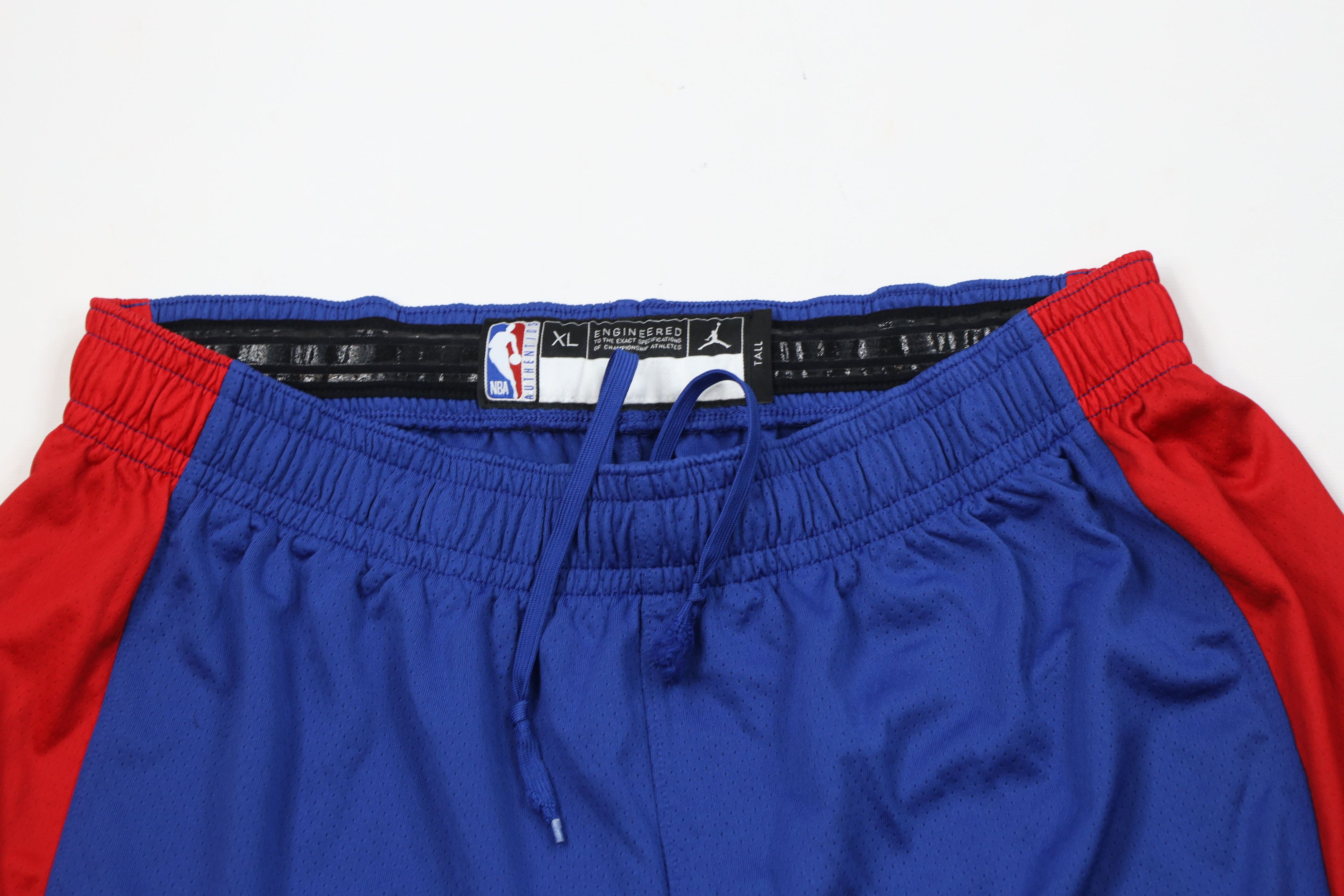 Nike Nike Air Jordan Game Worn Detroit Pistons Basketball Shorts Size US 36 / EU 52 - 2 Thumbnail