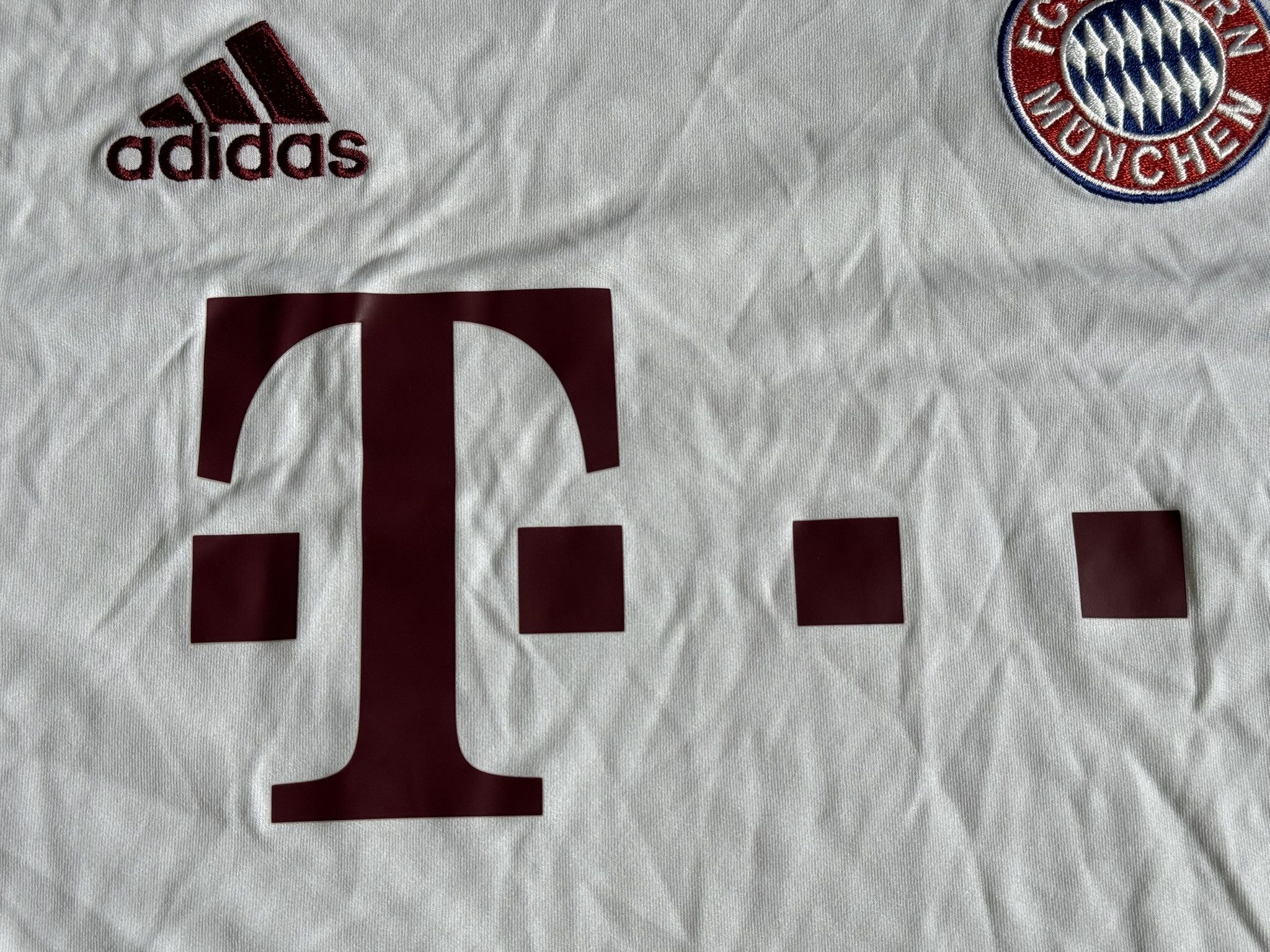 Adidas BAYERN MUNICH 2016 2017 FOOTBALL SHIRT JERSEY ADIDAS size M Size US M / EU 48-50 / 2 - 7 Thumbnail