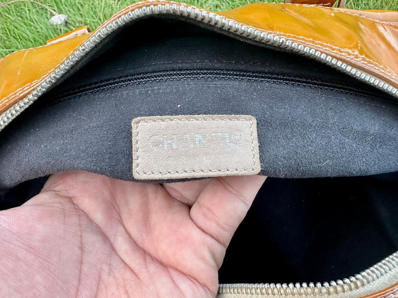 Chanel Chanel Coco Mark Chocolate Bar Patent Leather Bowler Size ONE SIZE - 8 Thumbnail
