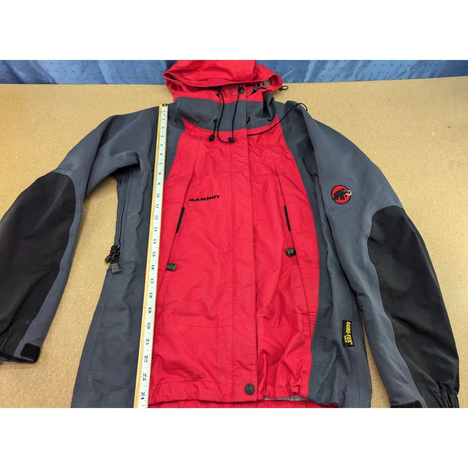 Mammut Mammut Gore-Tex Extreme Mens Jacket S Hooded Zip-In Taped Seams Water Resistant Windbreaker Multicolor Pockets Full Zip Outdoor Jacket Size US S / EU 44-46 / 1 - 3 Thumbnail