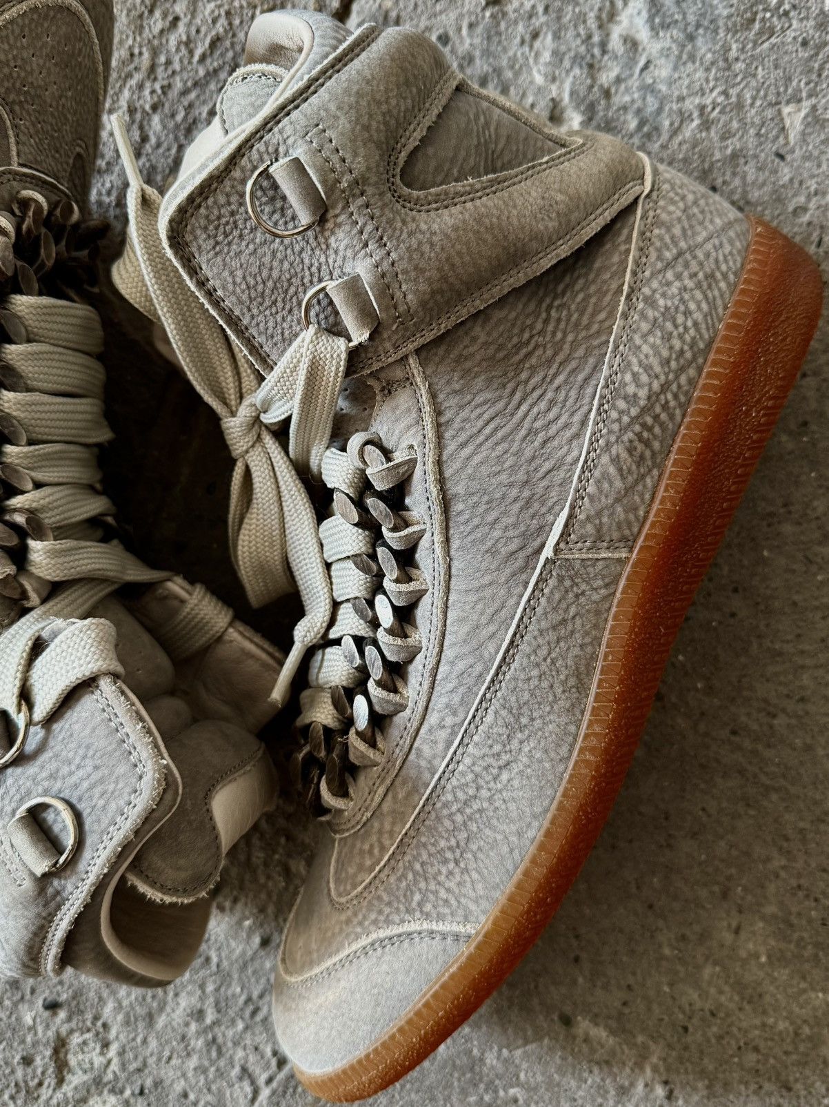 Maison Margiela Maison Margiela - FW11 - Bulldog Chain High Top Sneaker Size US 8 / EU 41 - 10 Thumbnail