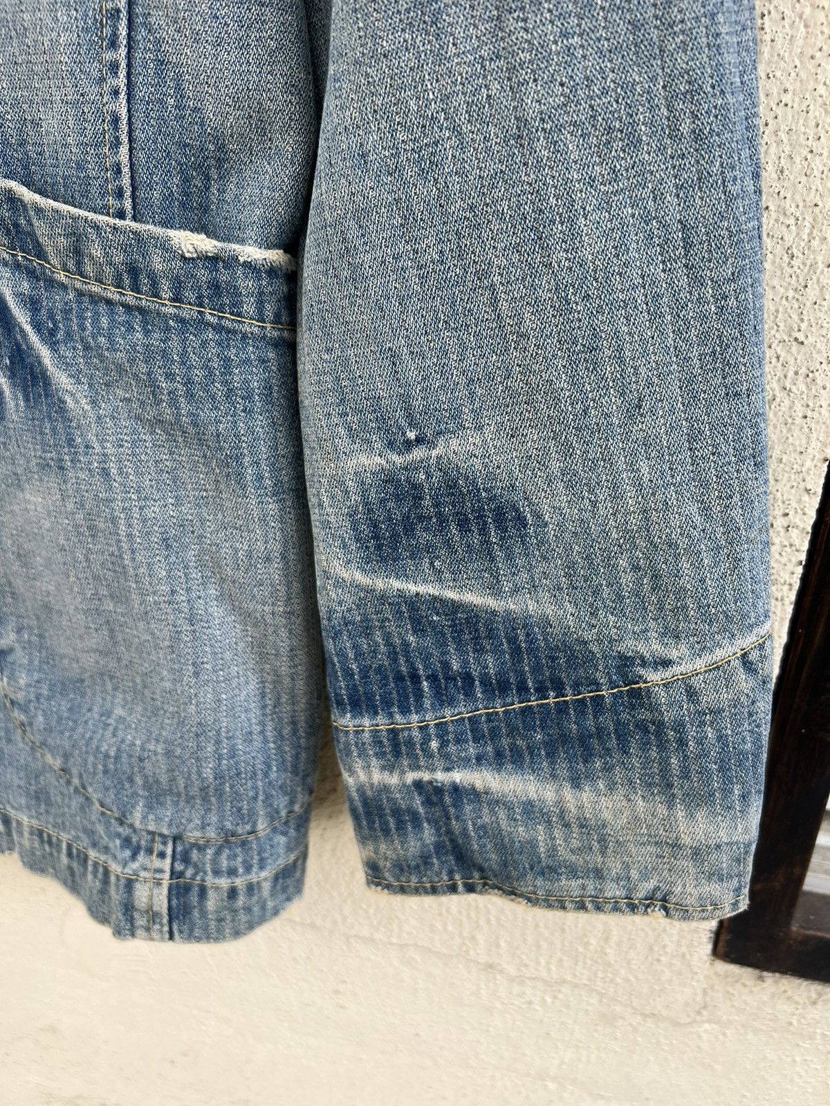 Levi's Vintage 2004 Levi’s Redloop Fade Blue HBT Denim Chore Jacket Size US M / EU 48-50 / 2 - 10 Thumbnail