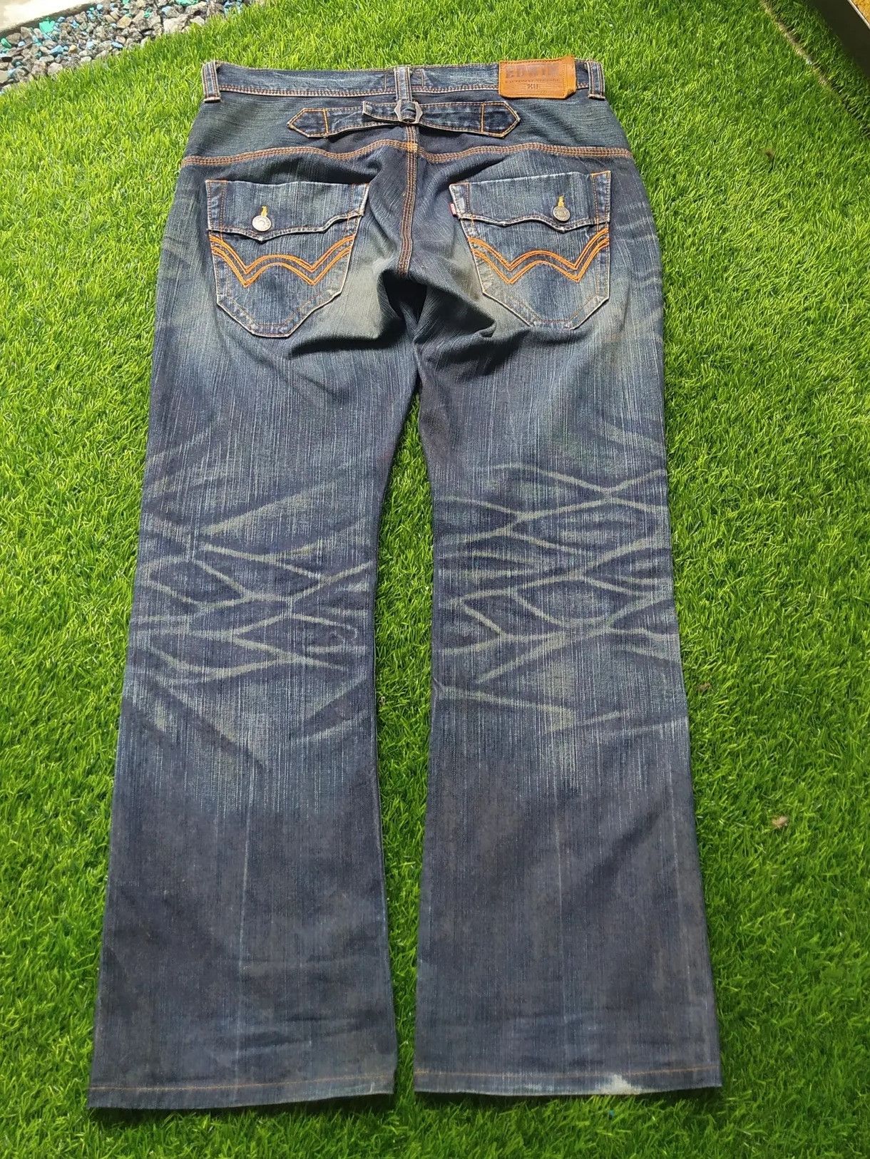 Edwin Edwin Exclusive Vintage 411XVS Jeans Buckle Back Size US 37 - 3 Thumbnail