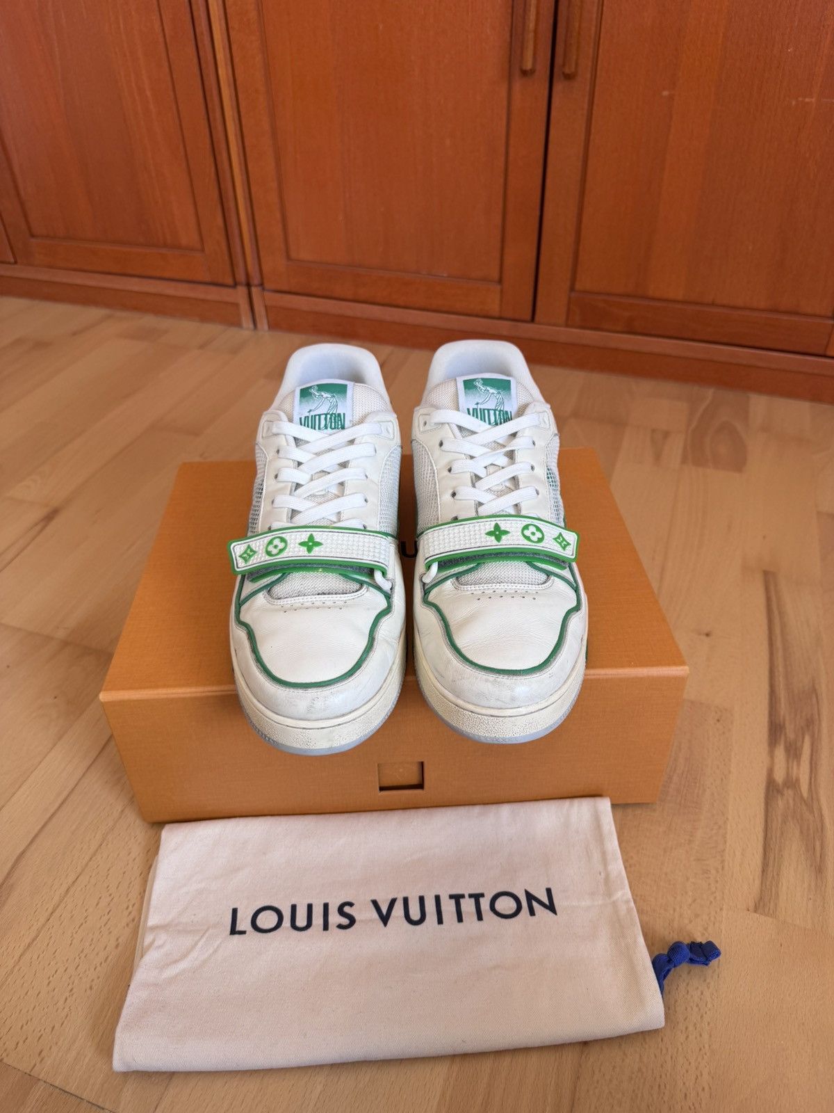 Louis Vuitton Louis Vuitton LV Trainer White Green Velcro Strap Size US 10.5 / EU 43-44 - 7 Thumbnail