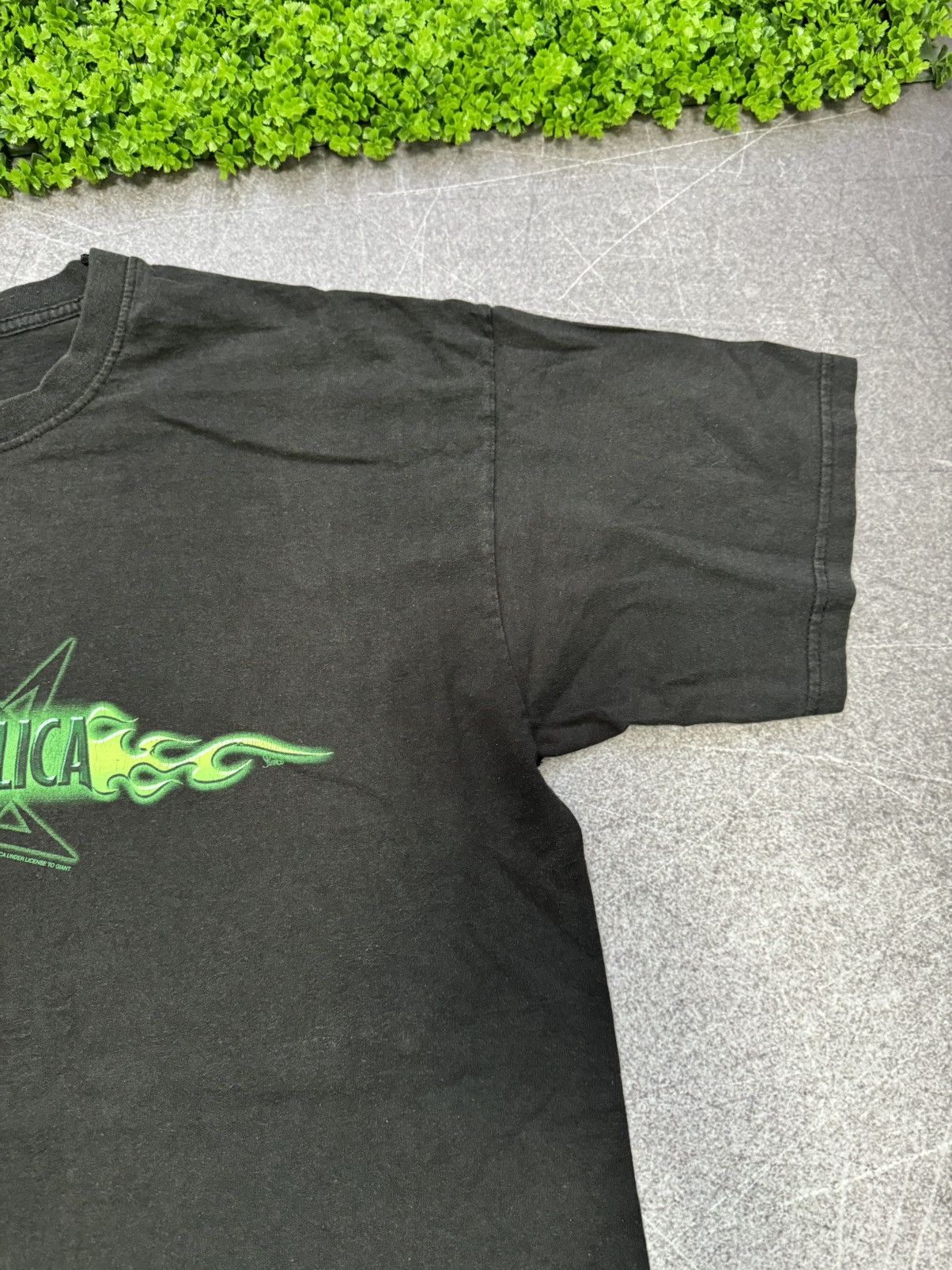 Band Tees Vintage Metallica 2002 Spell Out Fire Ninja Star Y2k Size US XL / EU 56 / 4 - 11 Thumbnail