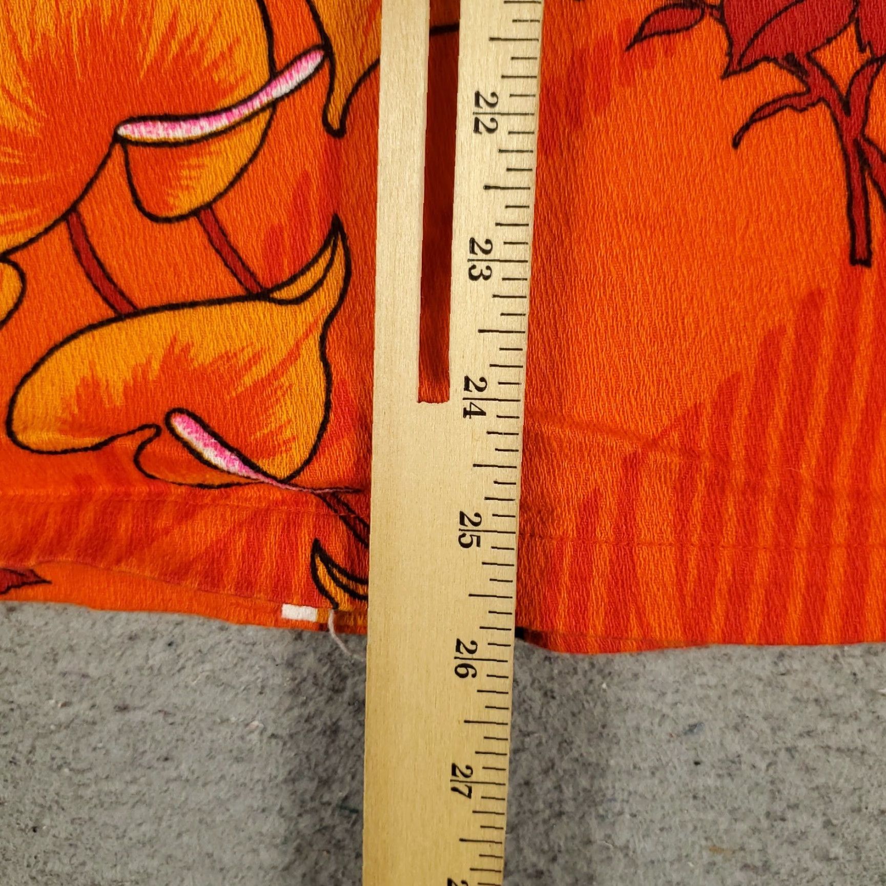 Vintage Hukilau Fashions Shirt Mens Medium Orange Floral Button-Up Aloha Hawaiian 60s-70s Size US M / EU 48-50 / 2 - 4 Thumbnail