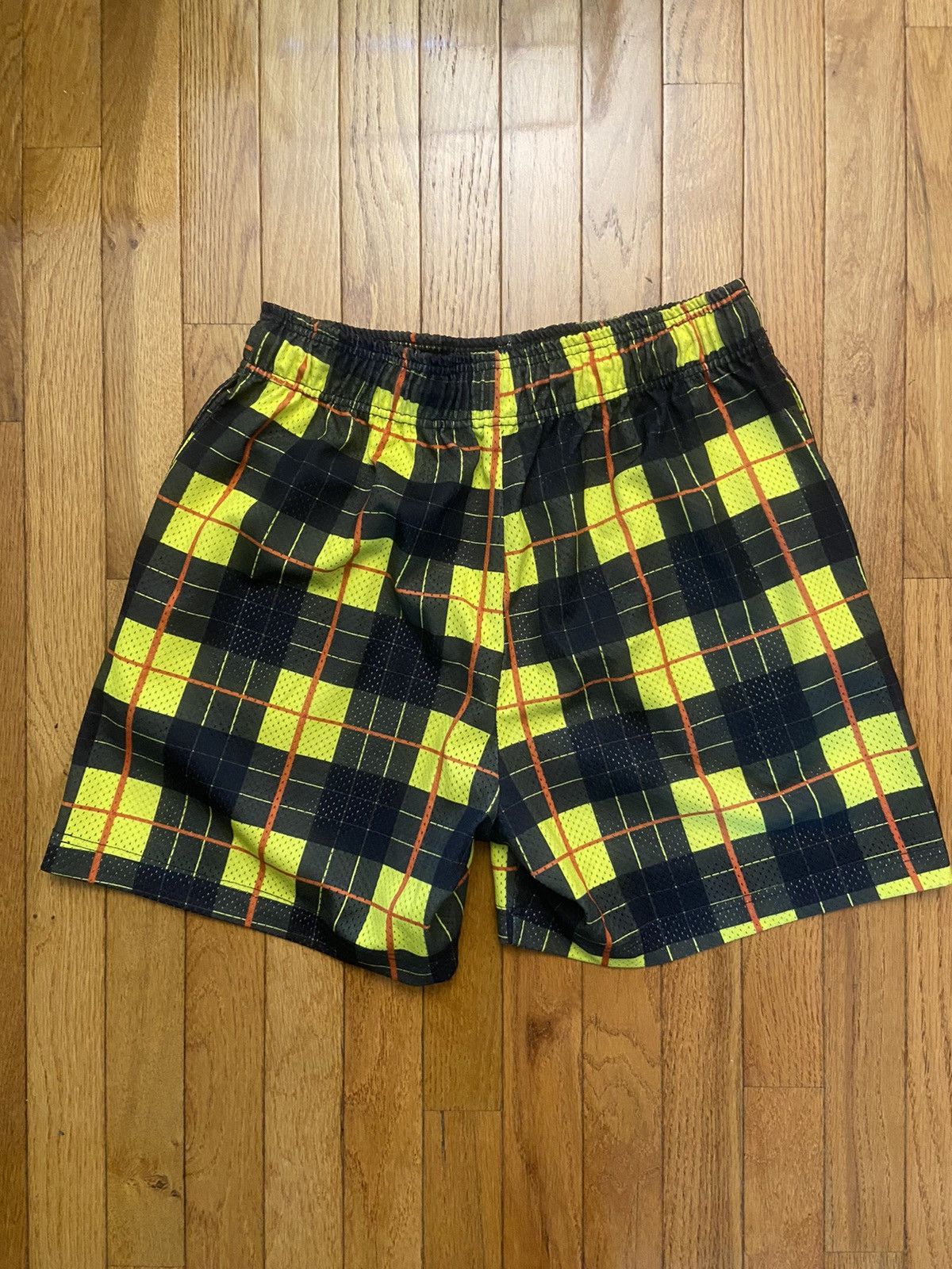 Eric Emanuel Eric Emanuel EE Basic Short Yellow Black Plaid Size US 34 / EU 50 - 2 Thumbnail